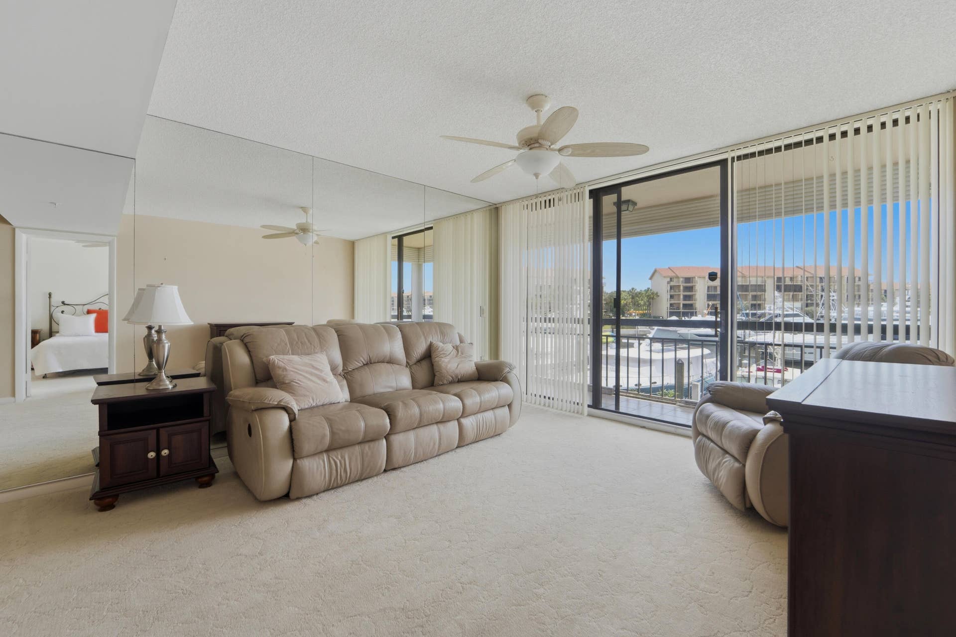 2601 MARINA ISLE Way, #204, Jupiter, FL 33477 Living