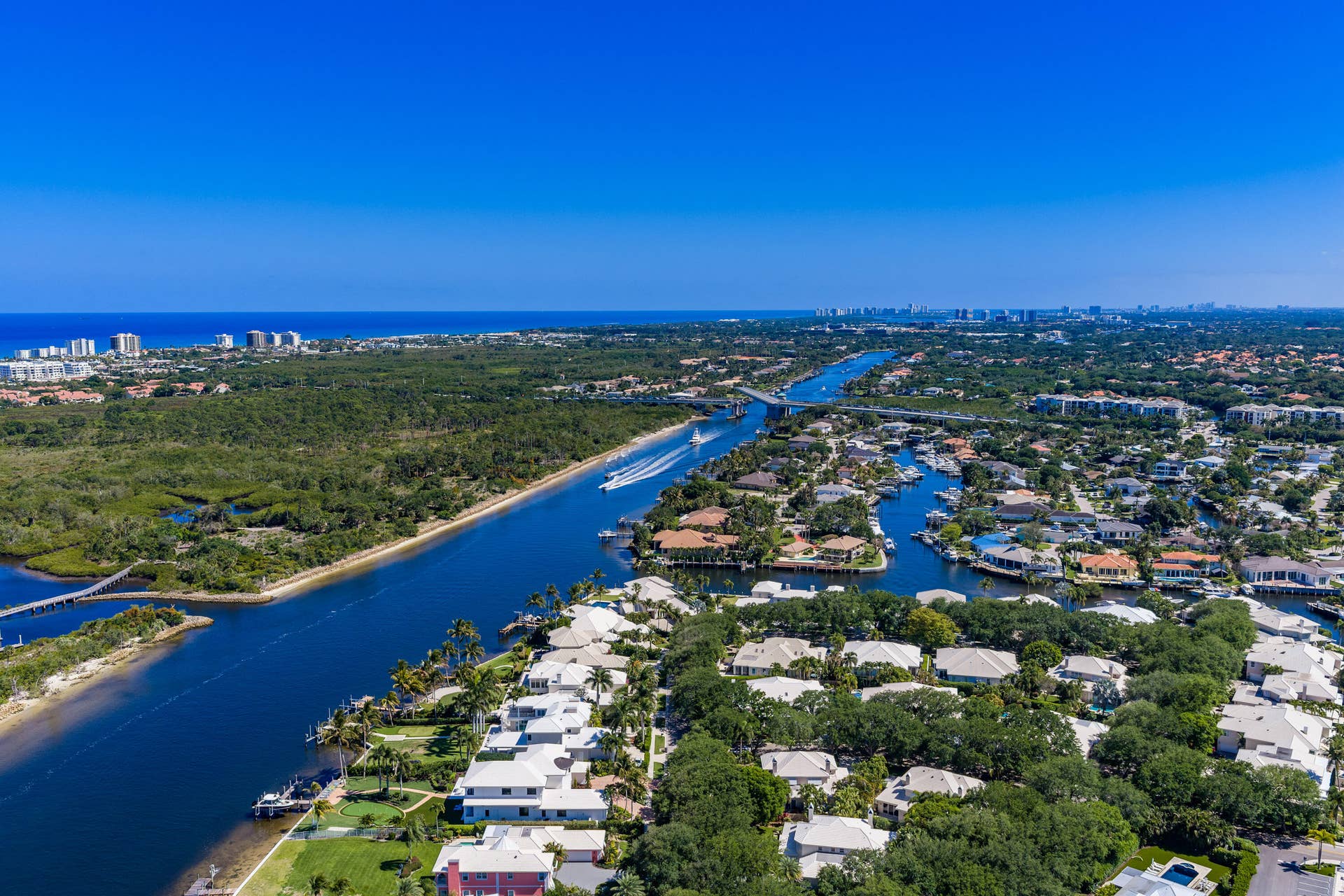 2601 MARINA ISLE Way, #204, Jupiter, FL 33477 Marina Isles on Bluffs comunities_11