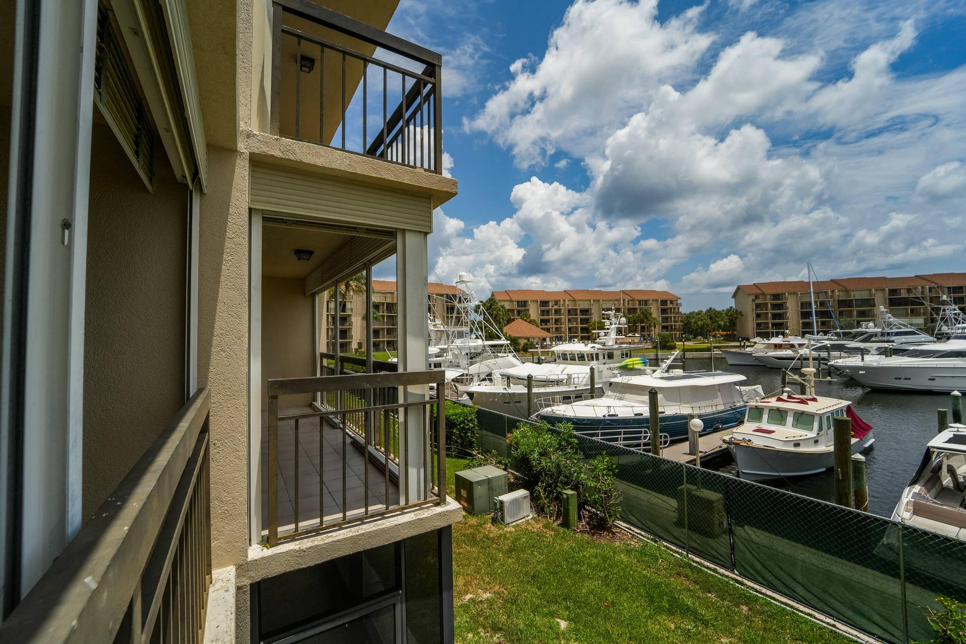 2601 MARINA ISLE Way, #204, Jupiter, FL 33477 2601 Marina way o-9