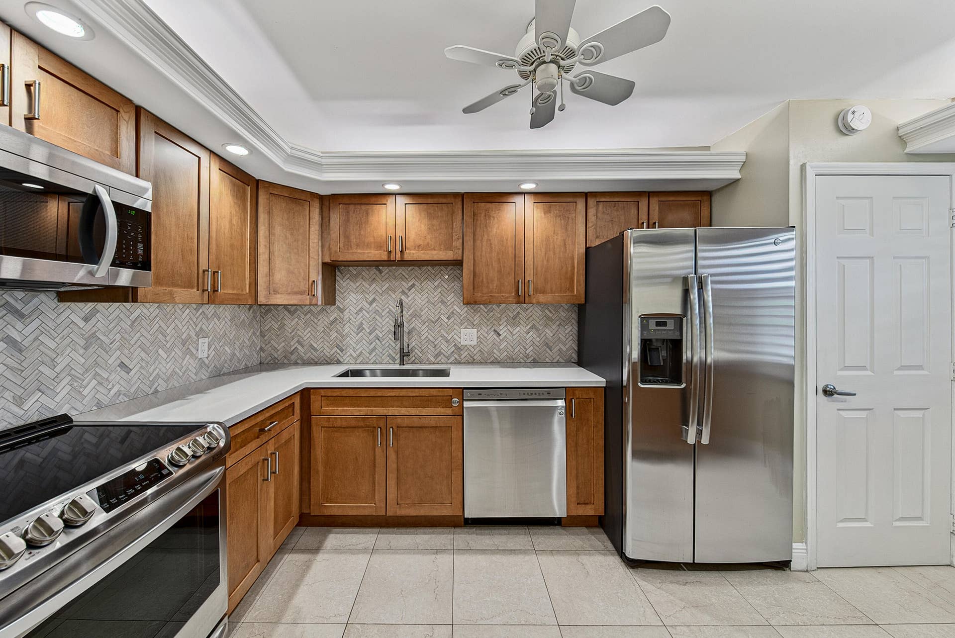 4000 CYPRESS GROVE Way, #506, Pompano Beach, Pompano Beach, FL 33069 cunningham-37
