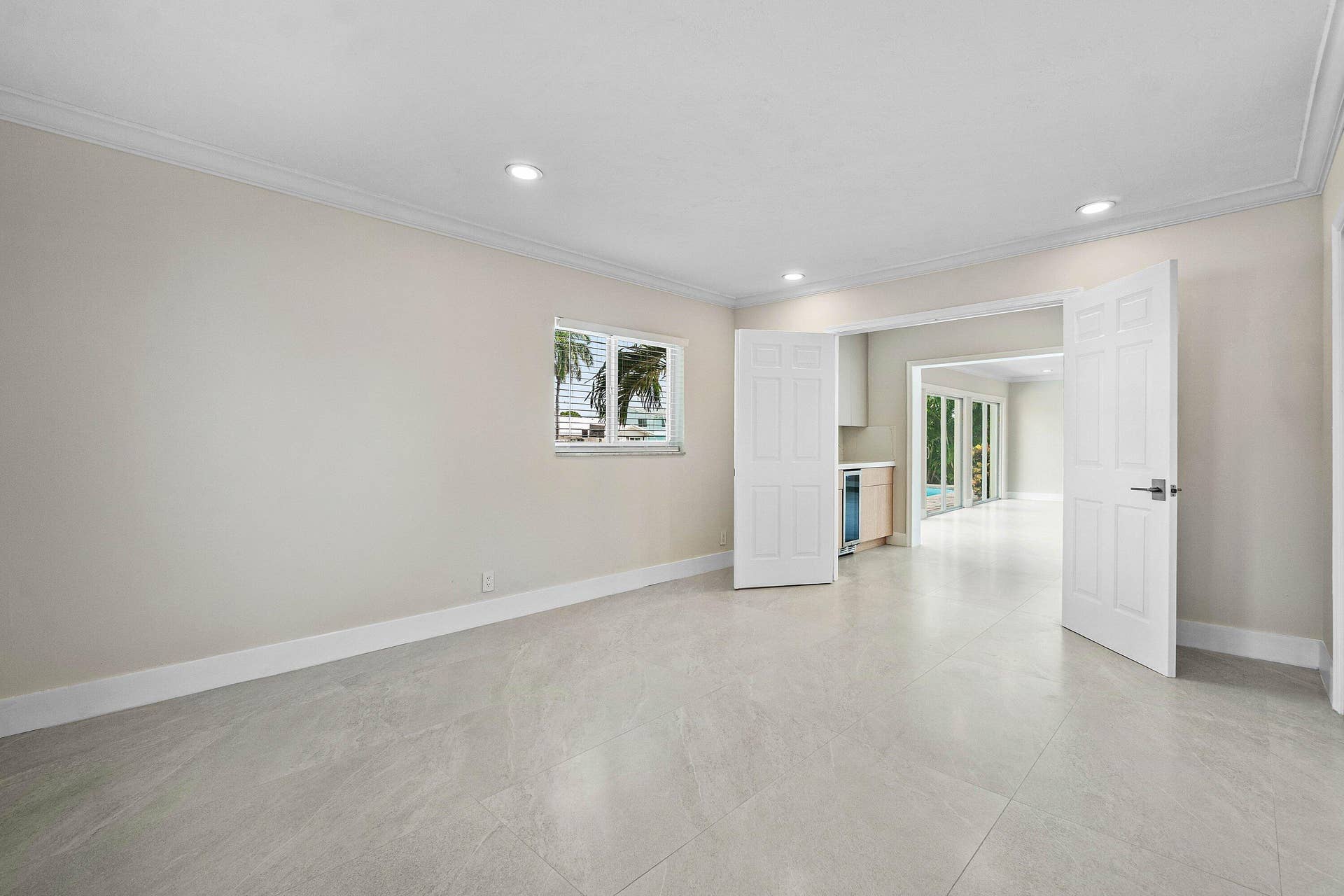 028-1525Southeast6thStreet-DeerfieldBeac