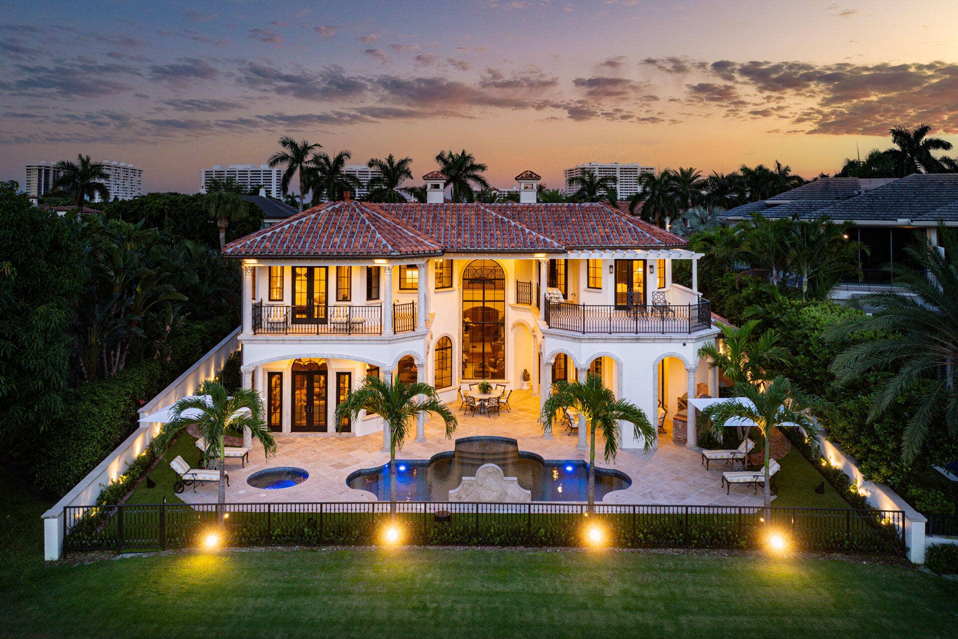2055 Royal Palm Way, Boca Raton, FL 33432 2055_Royal_Palm_Way_Dusk_18