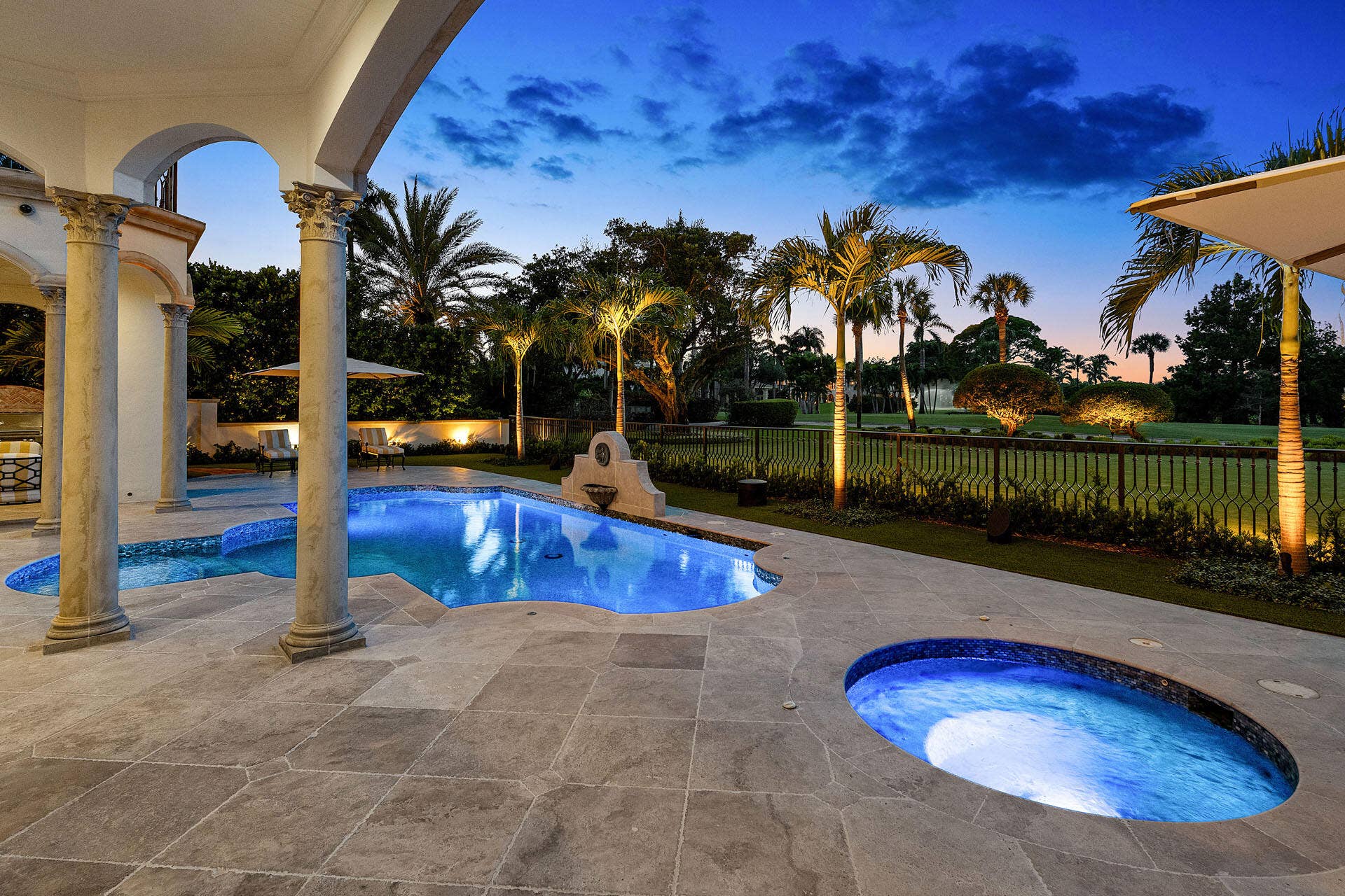 2055 Royal Palm Way, Boca Raton, FL 33432 2055_Royal_Palm_Way_Dusk_08