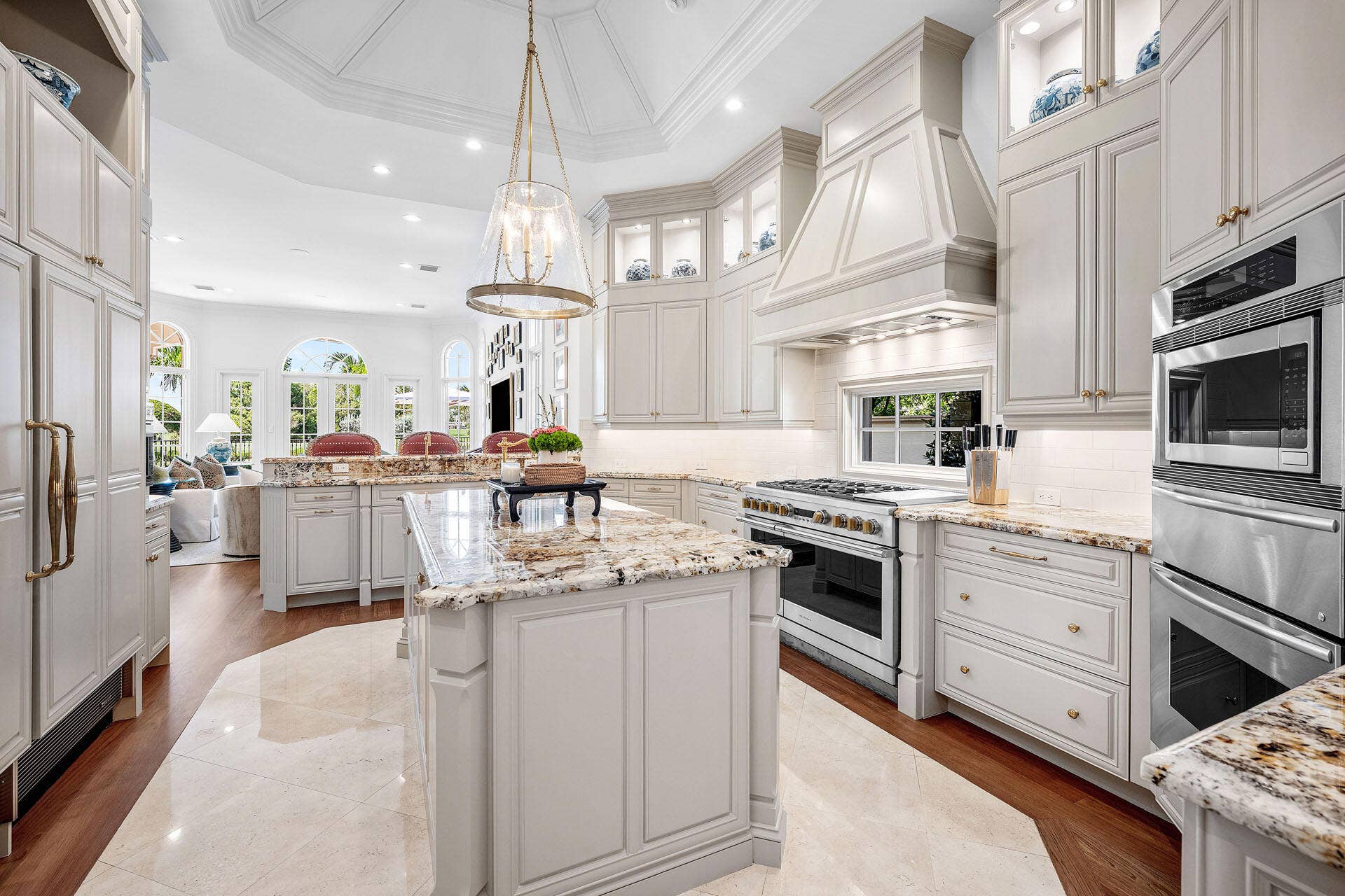 2055 Royal Palm Way, Boca Raton, FL 33432 2055_Royal_Palm_Way_25