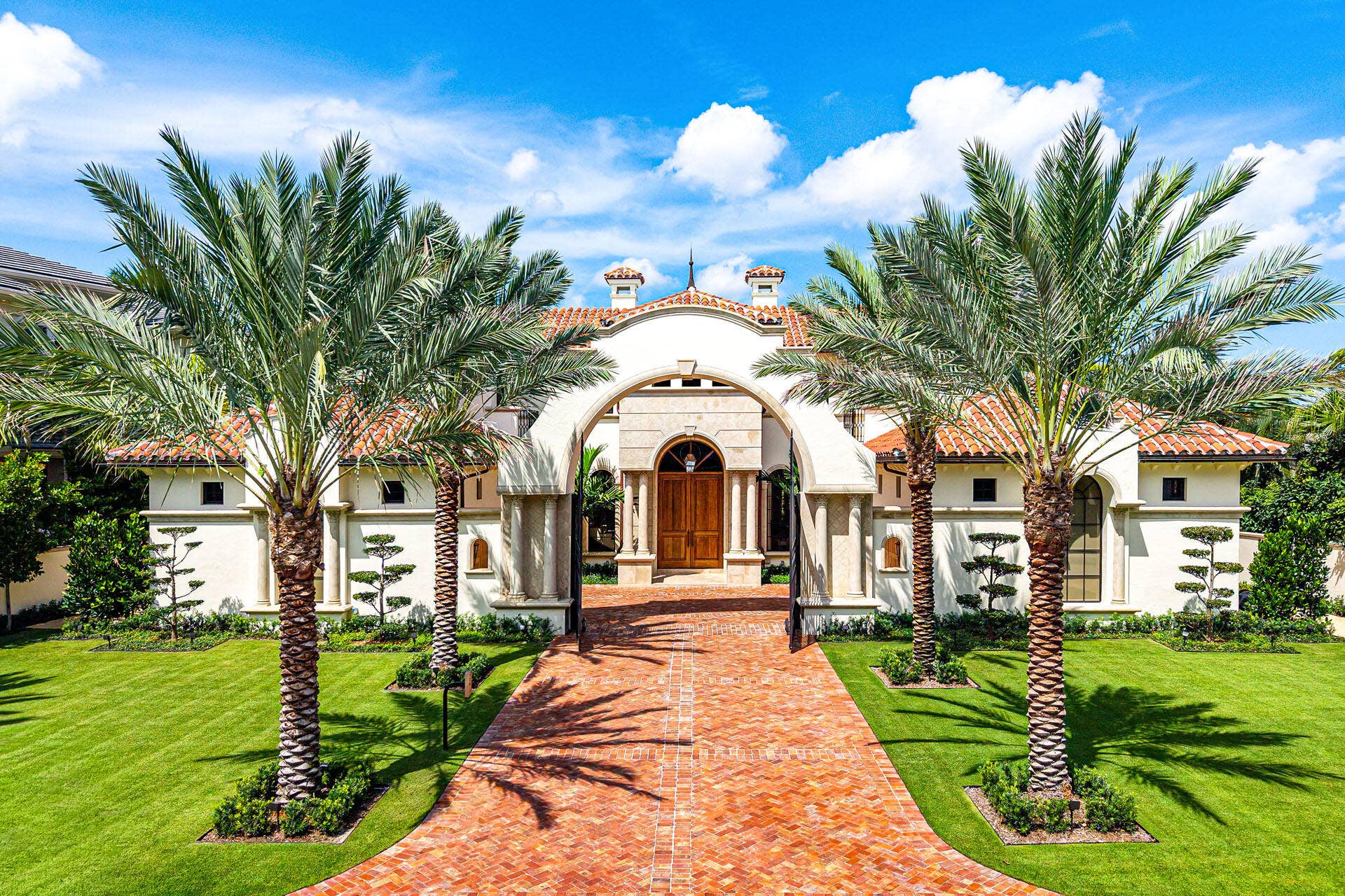 2055 Royal Palm Way, Boca Raton, FL 33432 2055_Royal_Palm_Way_Aerial_01