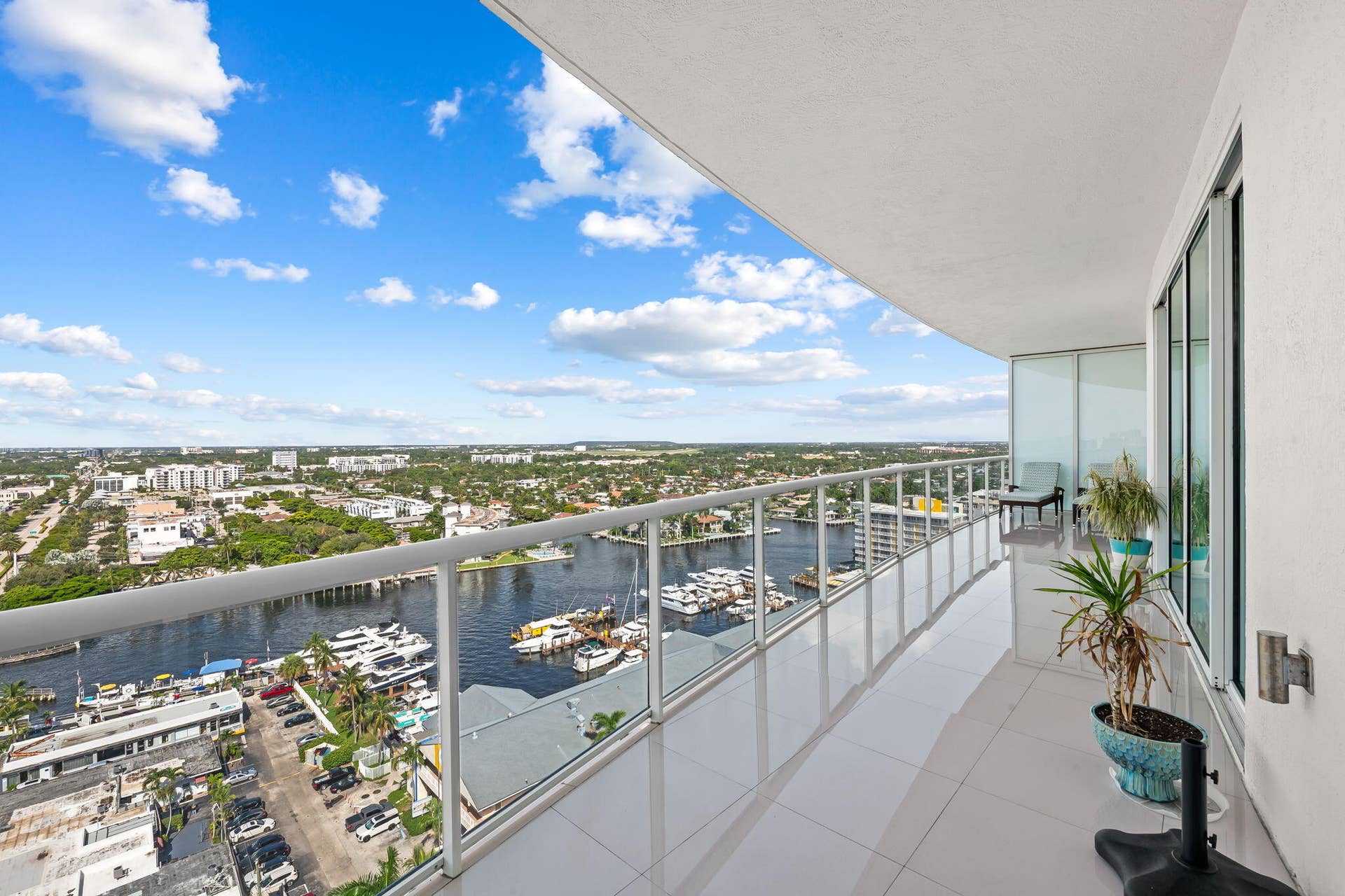 1 N OCEAN Boulevard, #1713, Pompano Beach, FL 33062 12-web-or-mls-DSC_8508