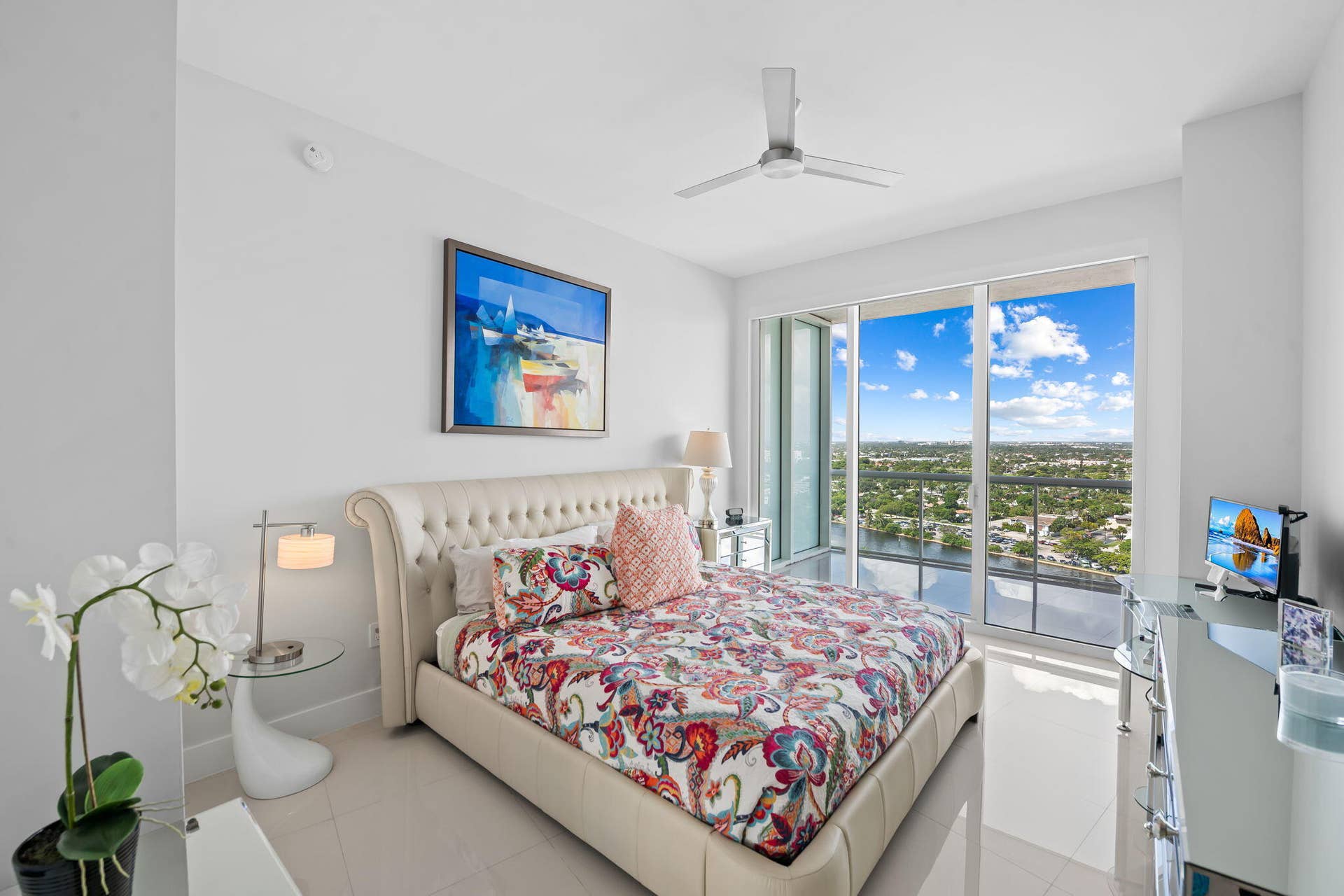 1 N OCEAN Boulevard, #1713, Pompano Beach, FL 33062 27-web-or-mls-DSC_8601