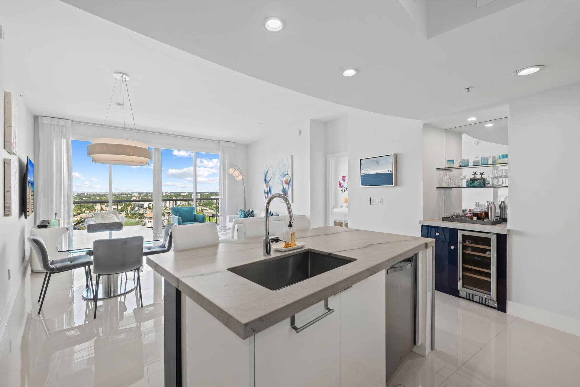 1 N OCEAN Boulevard, #1713, Pompano Beach, FL 33062 17-web-or-mls-DSC_8551