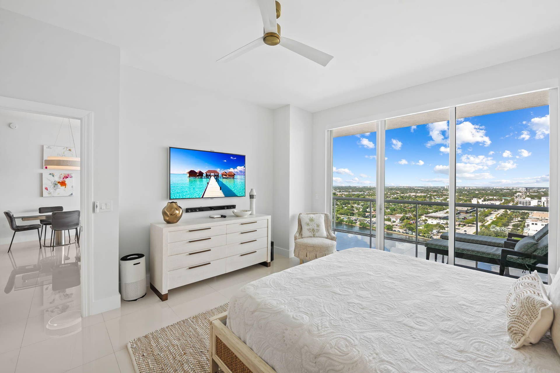 1 N OCEAN Boulevard, #1713, Pompano Beach, FL 33062 21-web-or-mls-DSC_8569