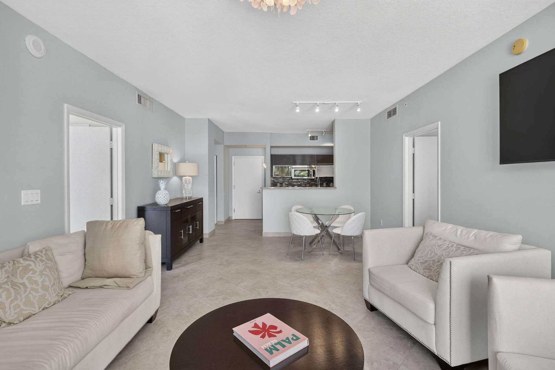 550 Okeechobee Boulevard, #1215, West Palm Beach, FL 33401 Living and Dining Areas