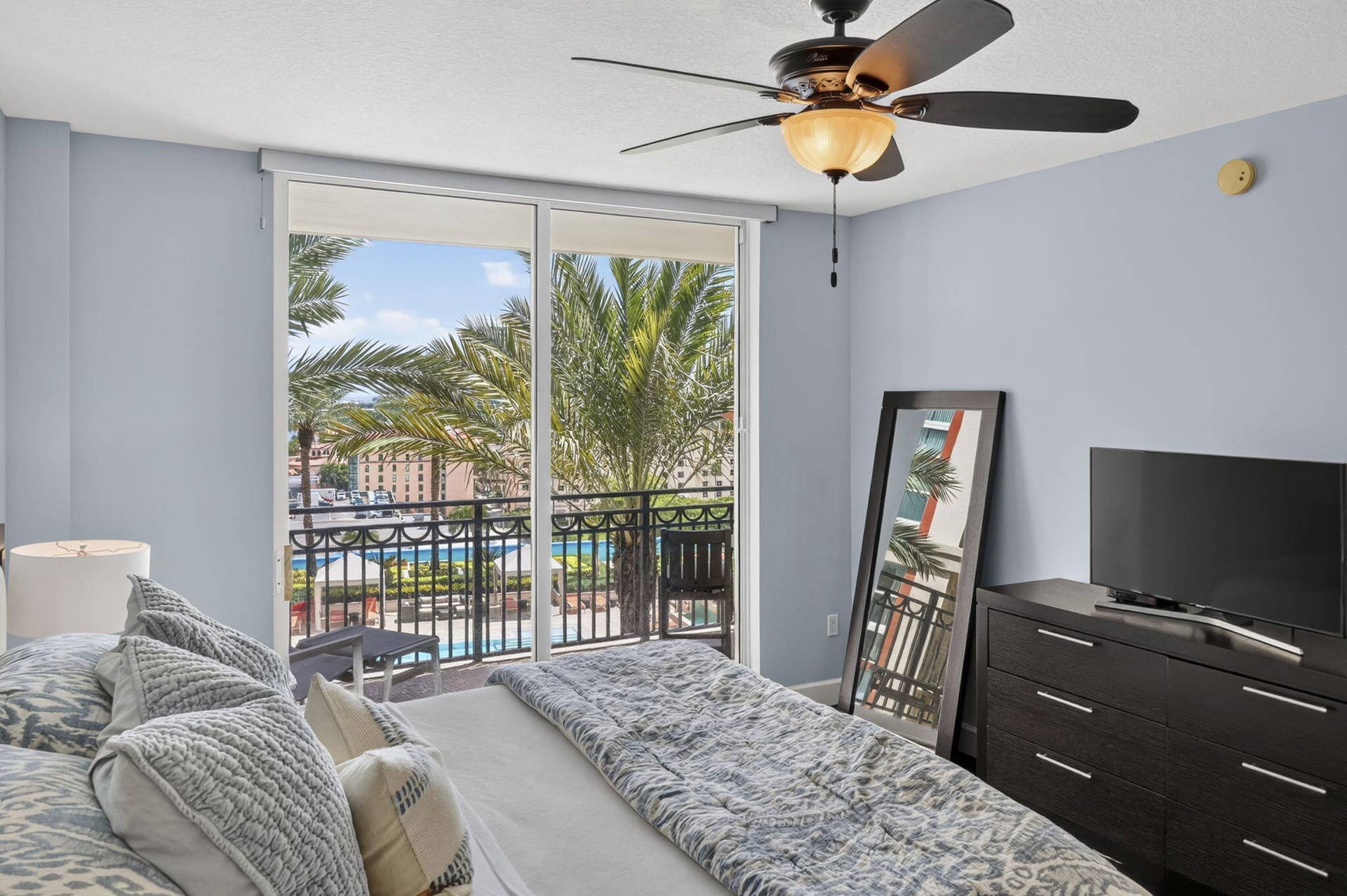 550 Okeechobee Boulevard, #1215, West Palm Beach, FL 33401 Primary Bedroom Views