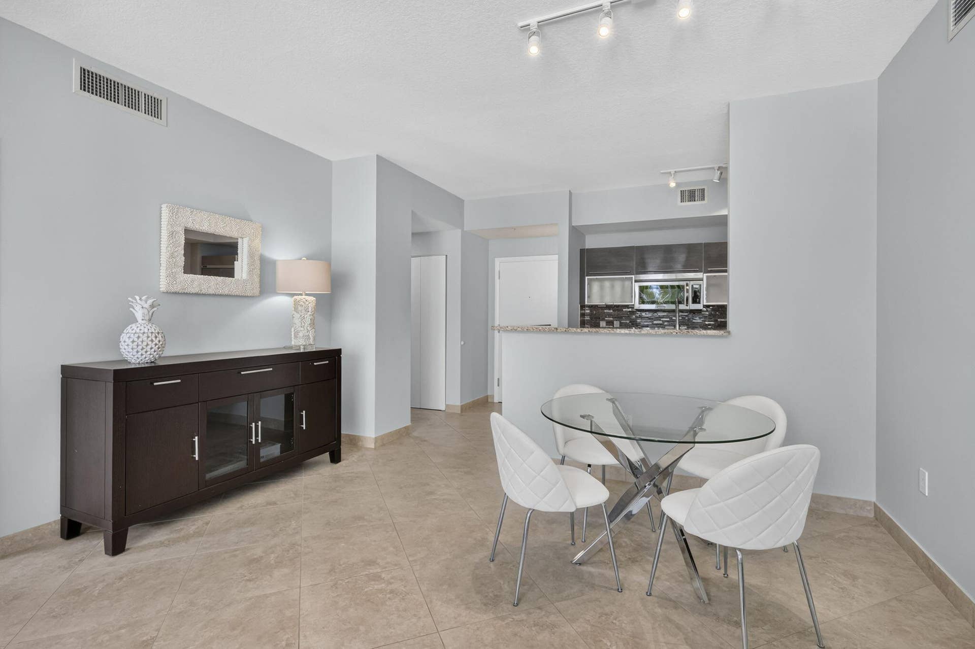 550 Okeechobee Boulevard, #1215, West Palm Beach, FL 33401 Dining Area, Buffet Cabinet