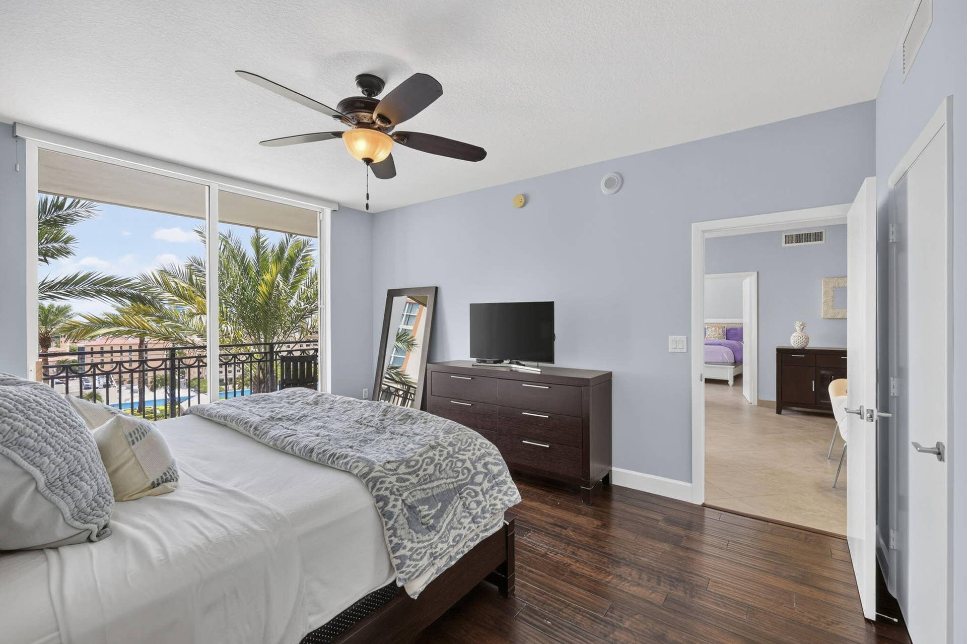 550 Okeechobee Boulevard, #1215, West Palm Beach, FL 33401 Primary Bedroom