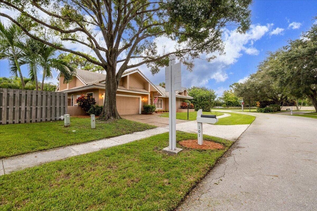 101 TIMBER Lane, Jupiter, FL 33458 40-101-Timber-Ln-X--1