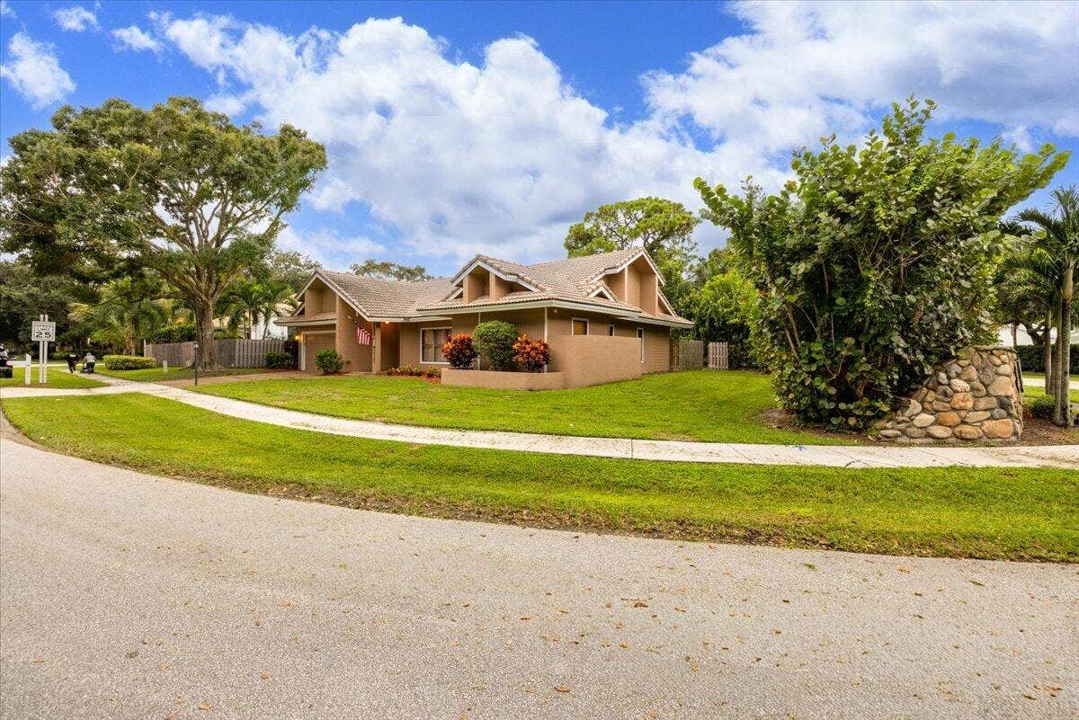 101 TIMBER Lane, Jupiter, FL 33458 41-101-Timber-Ln-X--3