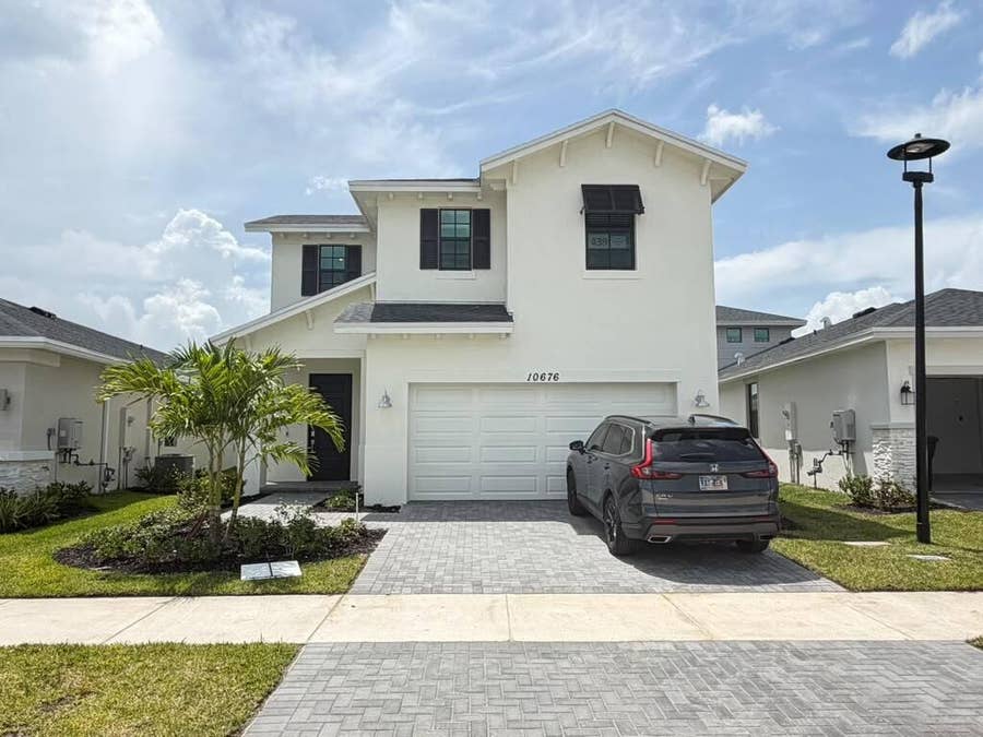 Property photo for 10676 NW Wilgrove Lane, Port St Lucie, FL