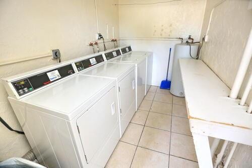 1428 SE 4TH Avenue, #270, Deerfield Beach, FL 33441 Laundry Room