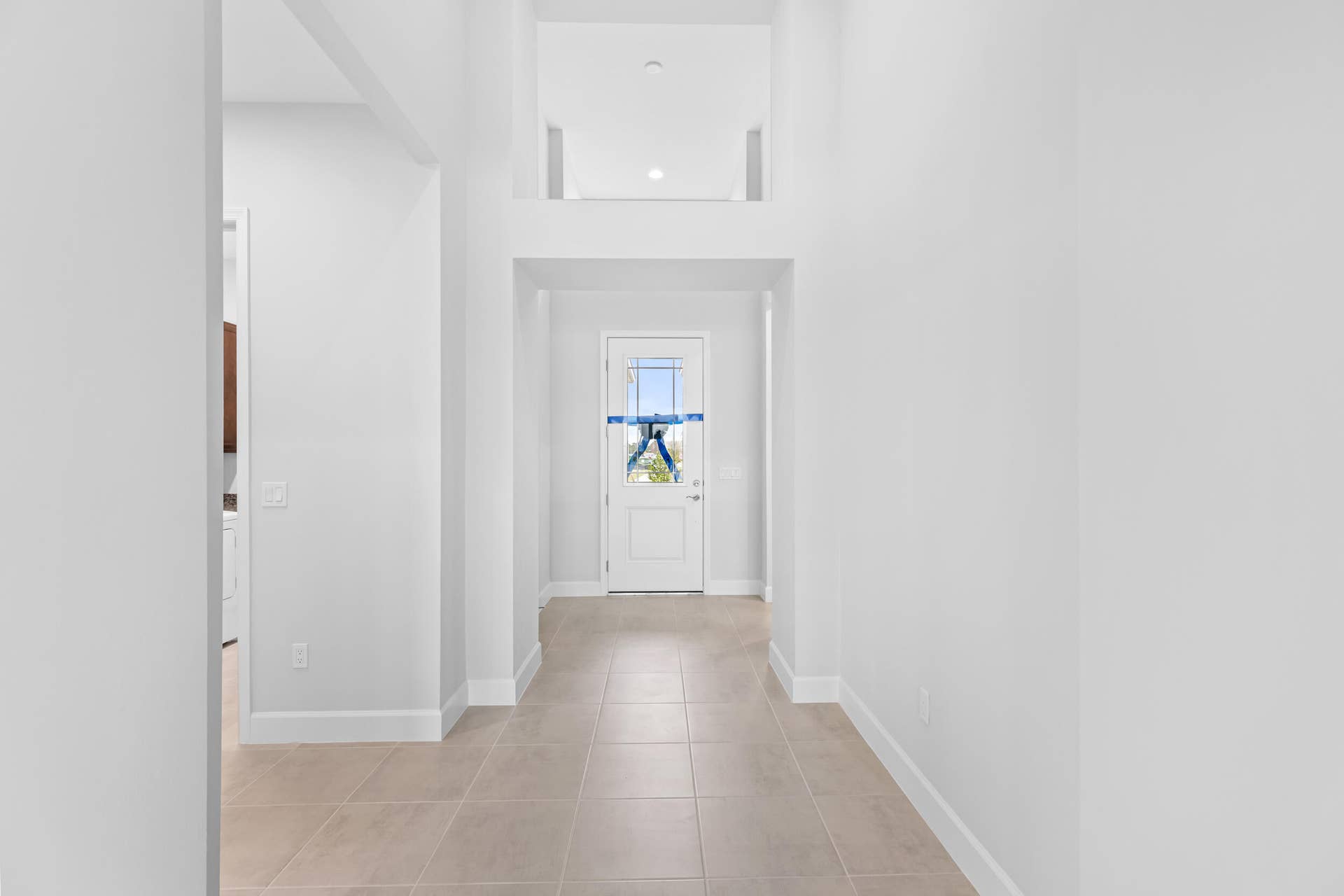 5709 Bristlecone Commons, Westlake, FL 33470 Foyer