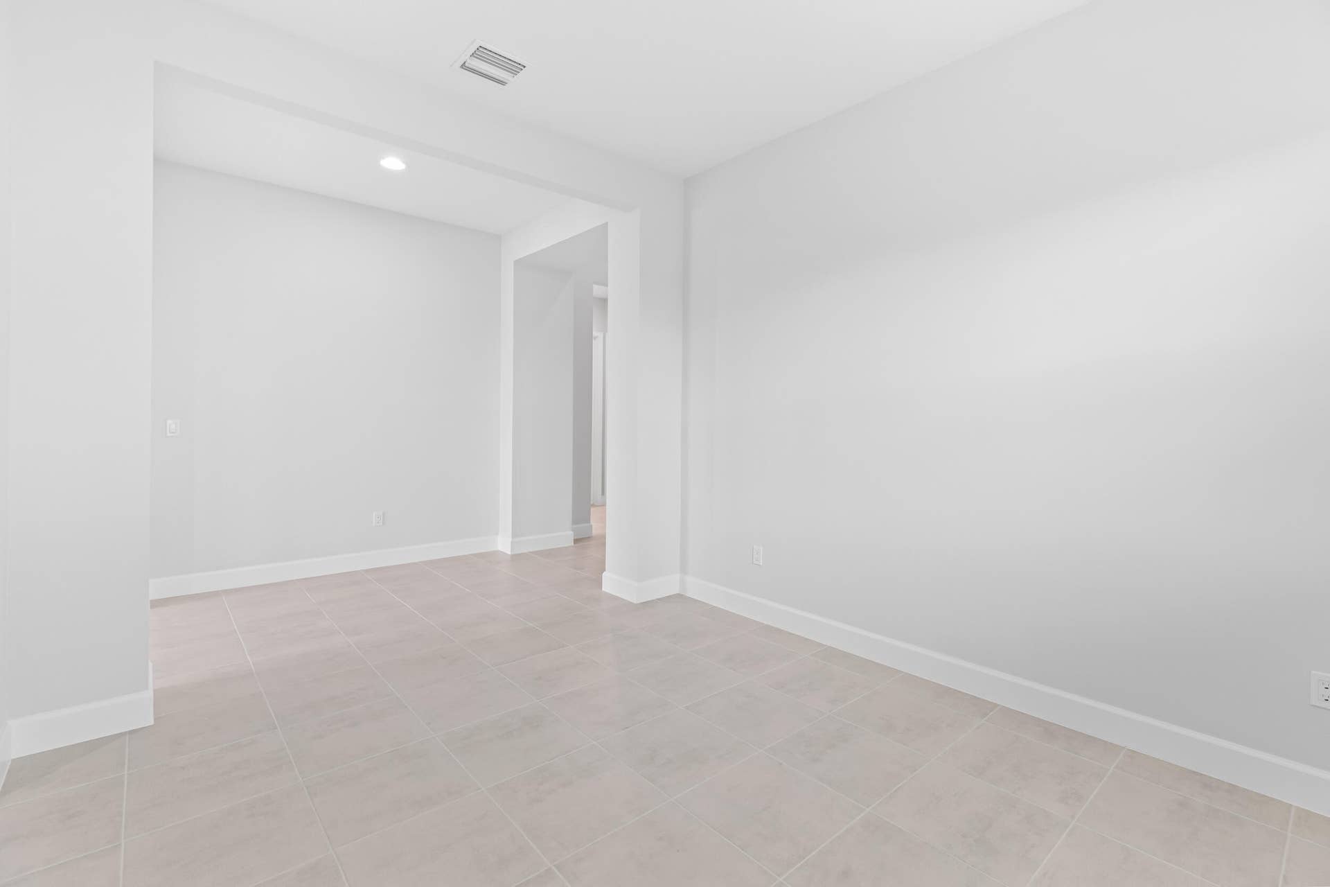 5709 Bristlecone Commons, Westlake, FL 33470 Formal Dining Room