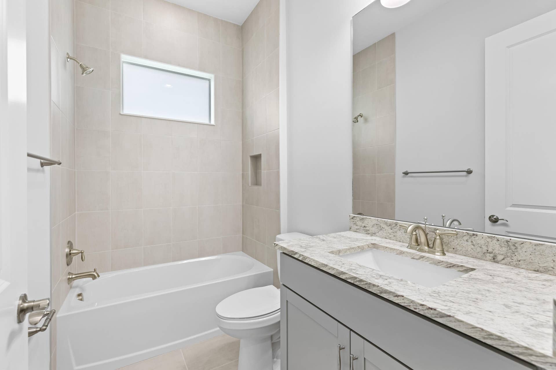 5709 Bristlecone Commons, Westlake, FL 33470 Bathroom 1