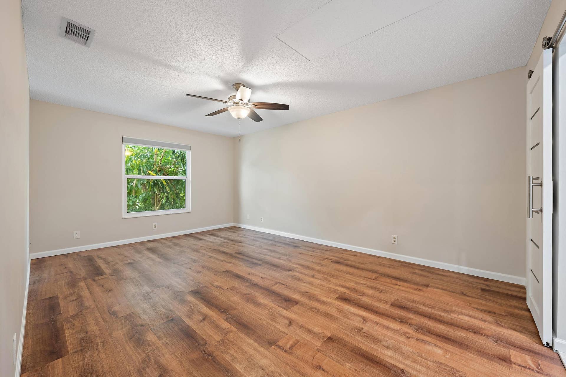 502 Lakewood Drive, #10B, Jupiter, FL 33458 502 Lakewood Dr 10b-13
