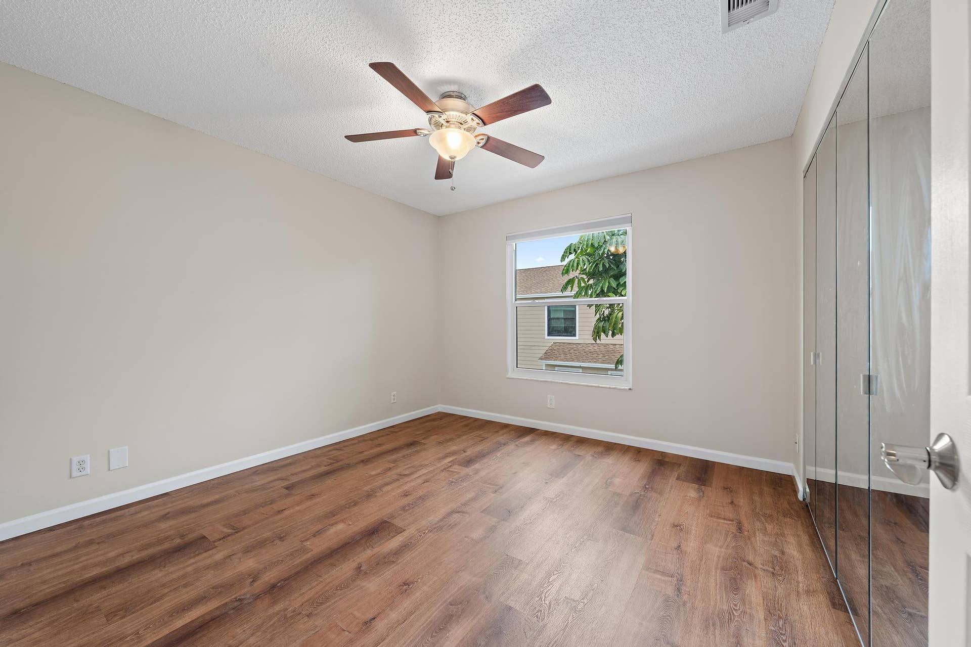 502 Lakewood Drive, #10B, Jupiter, FL 33458 502 Lakewood Dr 10b-17