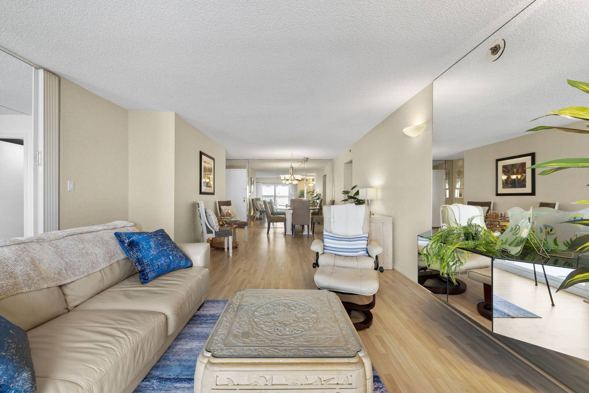 3215 S Ocean Boulevard, #906, Highland Beach, FL 33487 living room