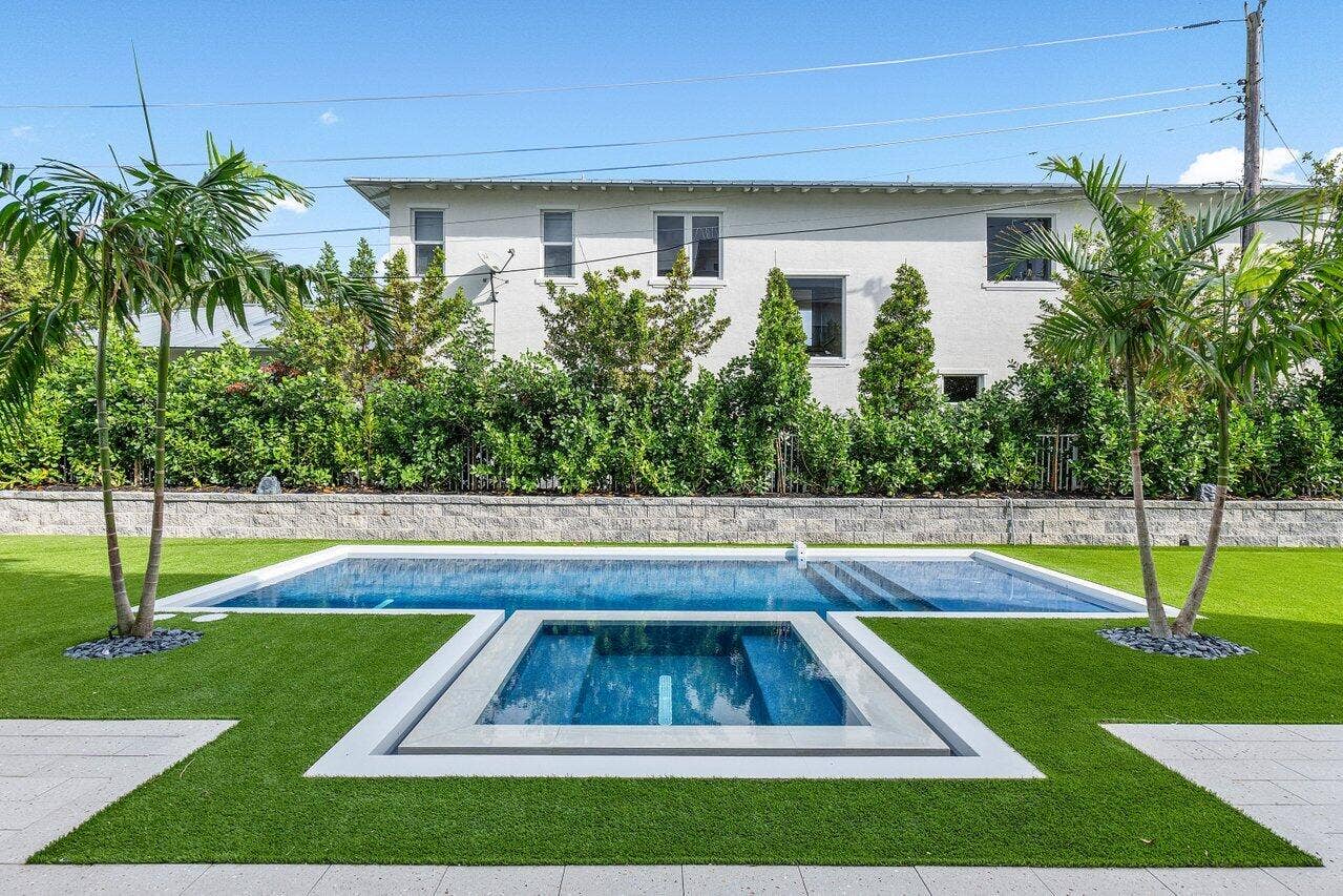 13440 US HIGHWAY 1, Juno Beach, FL 33408 POOL