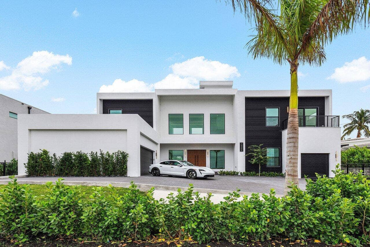 13440 US HIGHWAY 1, Juno Beach, FL 33408 FRONT