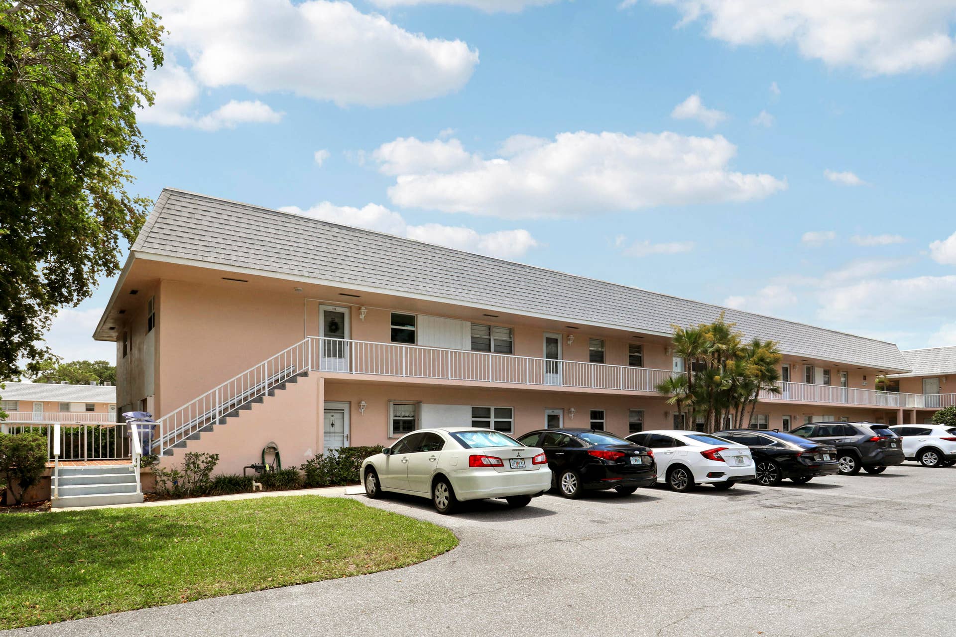18081 SE COUNTRY CLUB Drive, #13-123, Jupiter, FL 33469 House-34