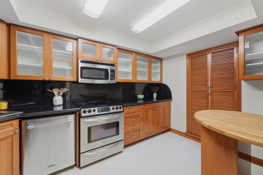 Property photo for 1700 Presidential Way, #103, West Palm Beach, FL