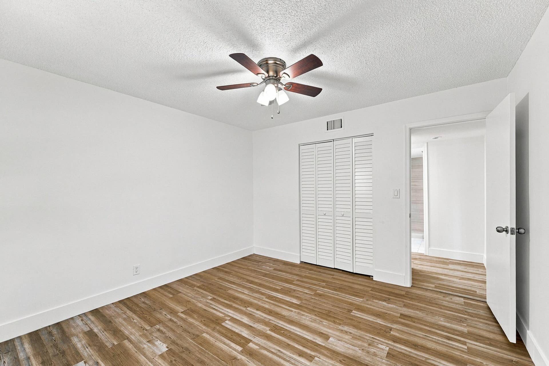 3101 Oakland Shores Drive, #H210, Oakland Park, FL 33309 09_dsc09449