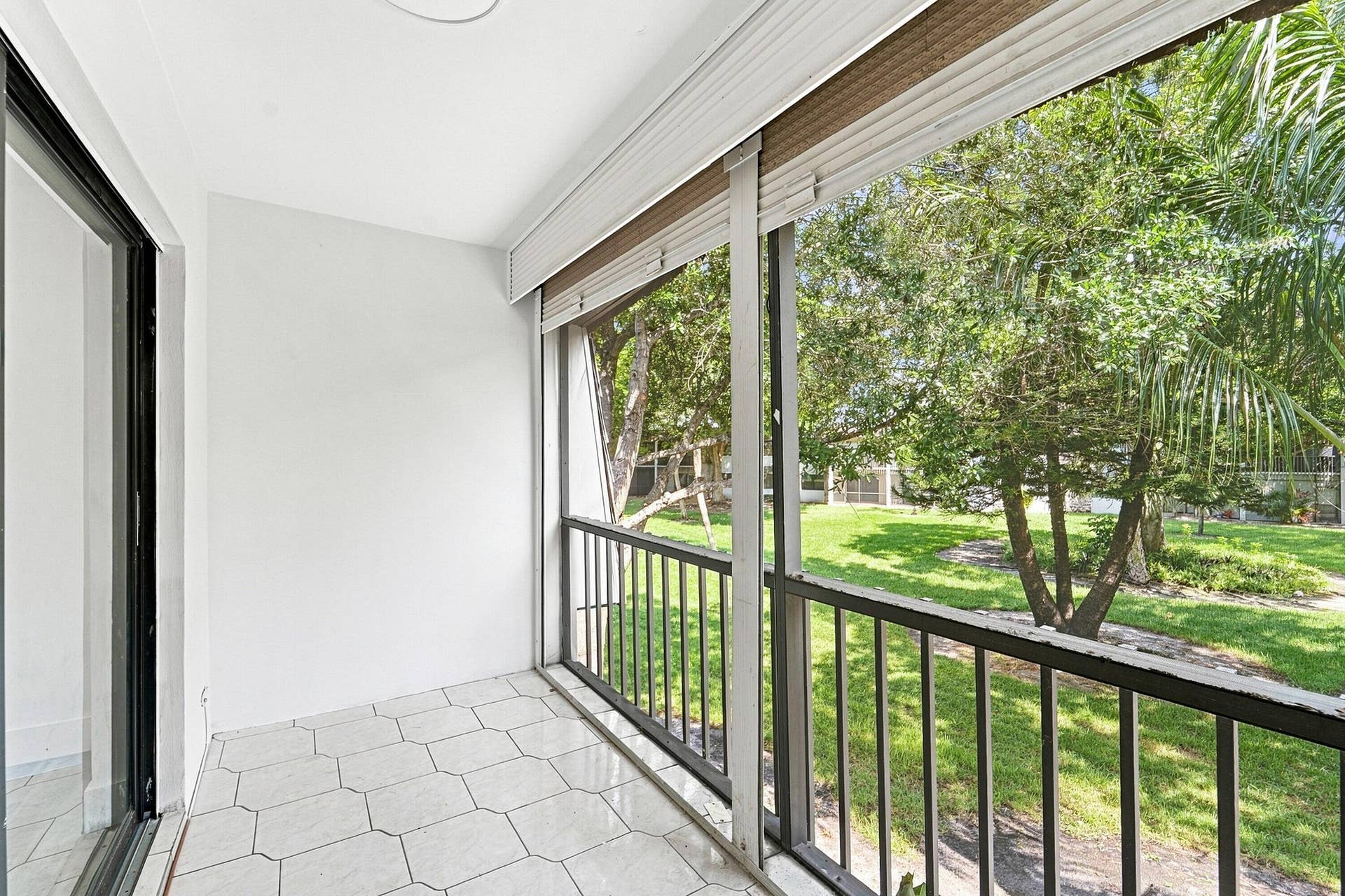 3101 Oakland Shores Drive, #H210, Oakland Park, FL 33309 18_dsc09434