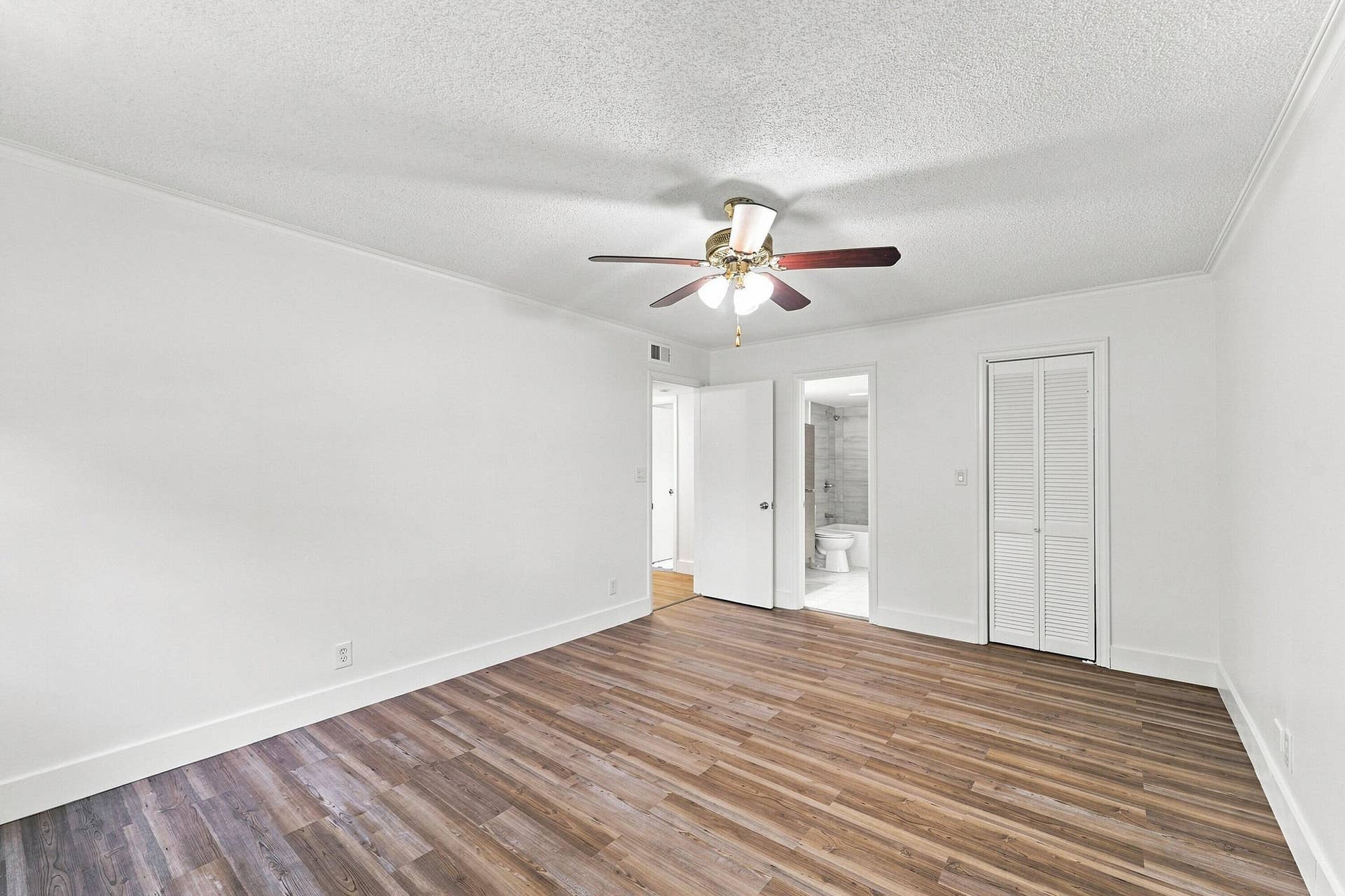 3101 Oakland Shores Drive, #H210, Oakland Park, FL 33309 15_dsc09484