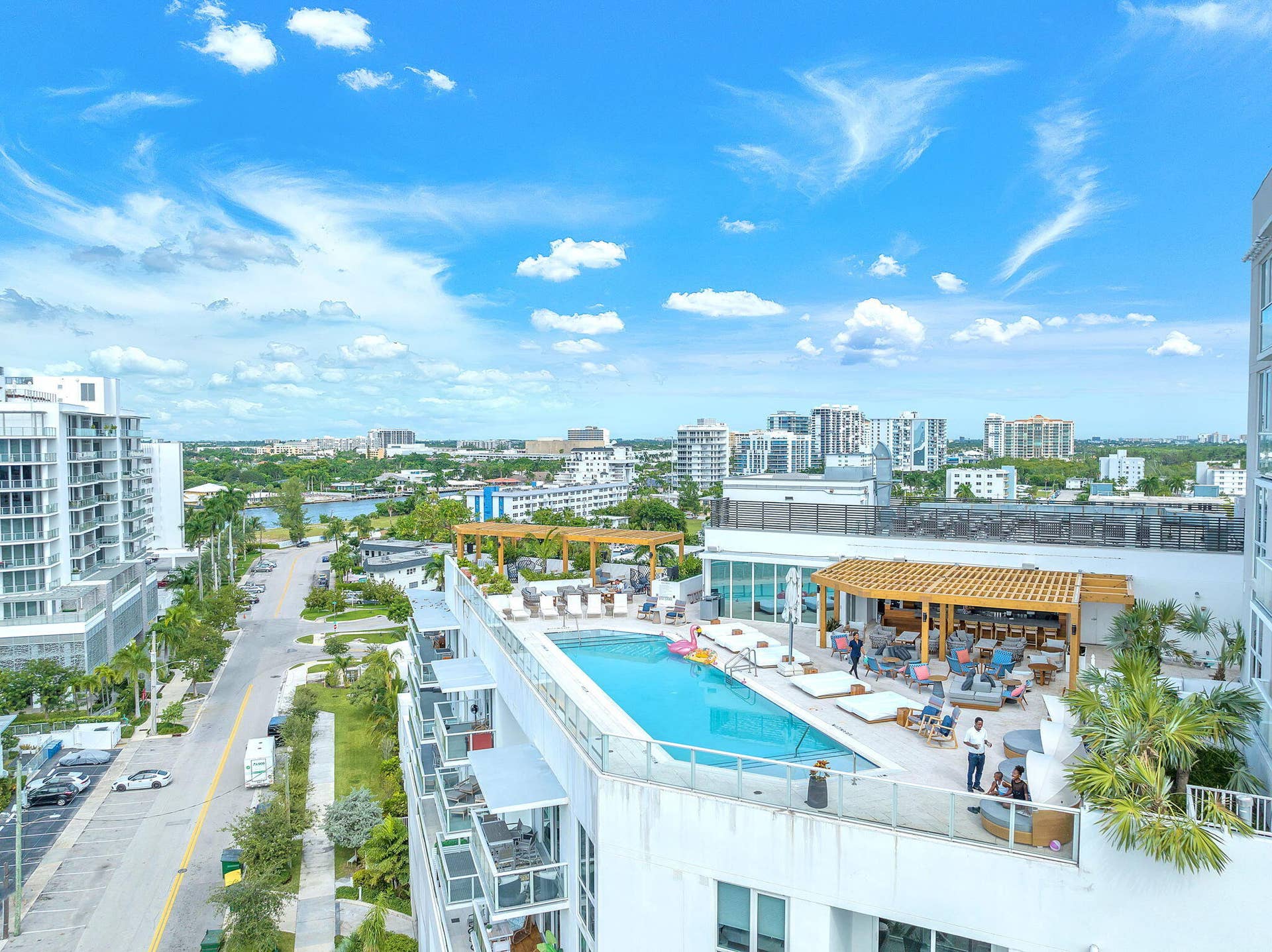 401 N BIRCH Road, #512, Fort Lauderdale, FL 33304 TH Roof Pool