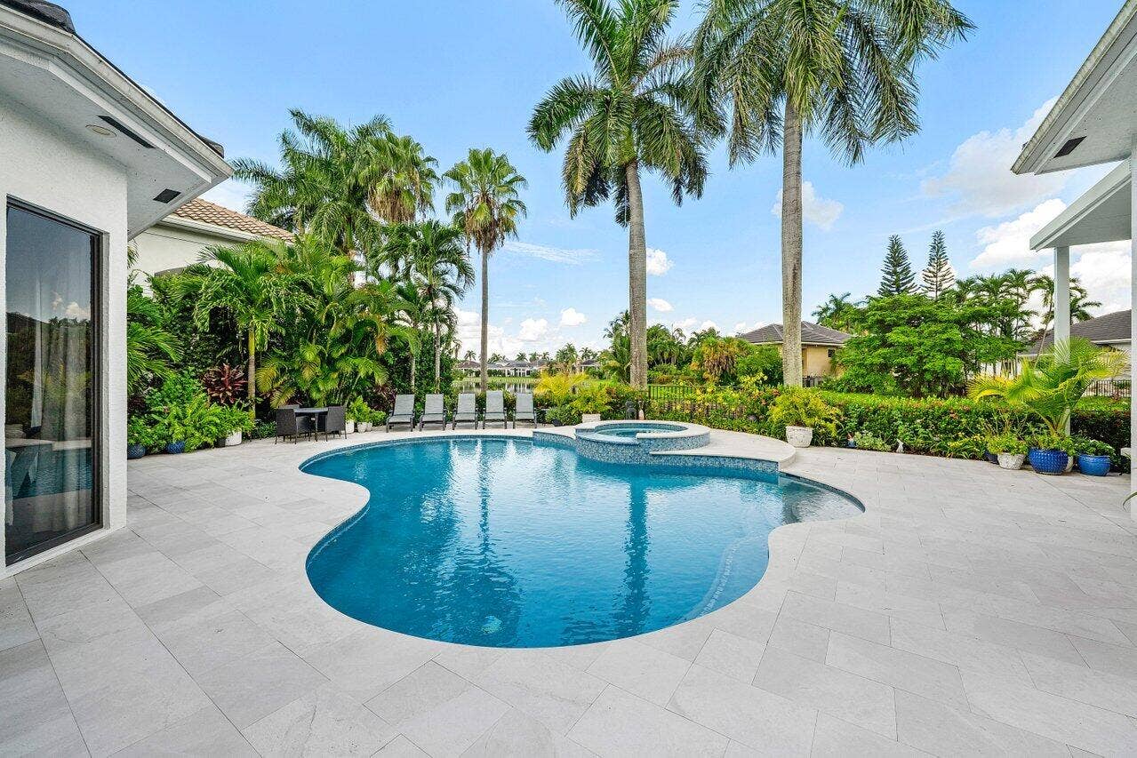 3809 NW Coventry Lane, Boca Raton, FL 33496 34