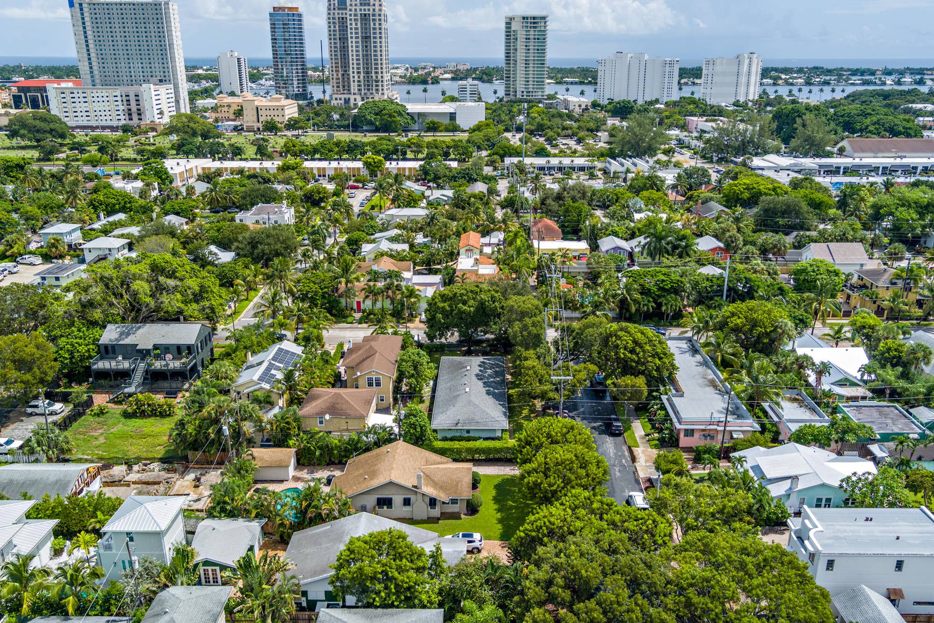 705 New York Street, West Palm Beach, FL 33401 low-21