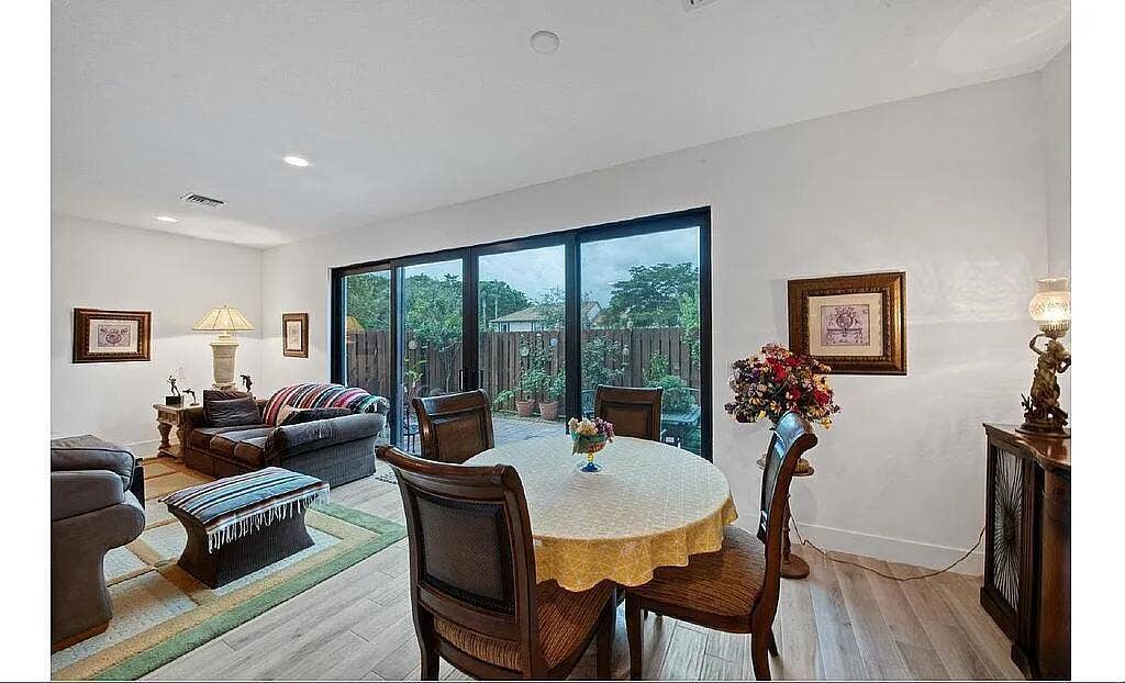3199 Santa Catalina Place, Greenacres, FL 33467 07_beyc6ab2819d8a3c3