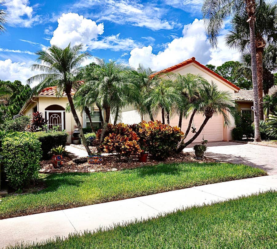Property photo for 407 NW Granville Street, Port St Lucie, FL