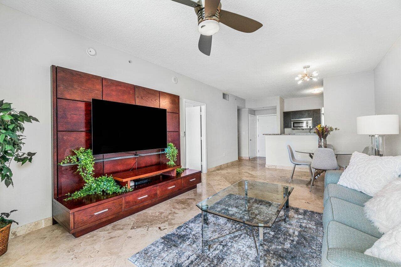 Living & Dining Areas