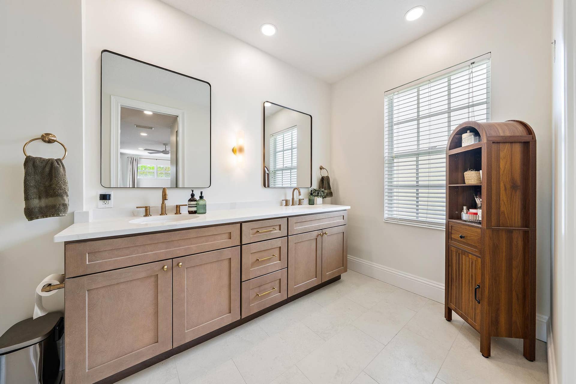 126 PEABODY Drive, Jupiter, FL 33458 126 Peabody Dr-24