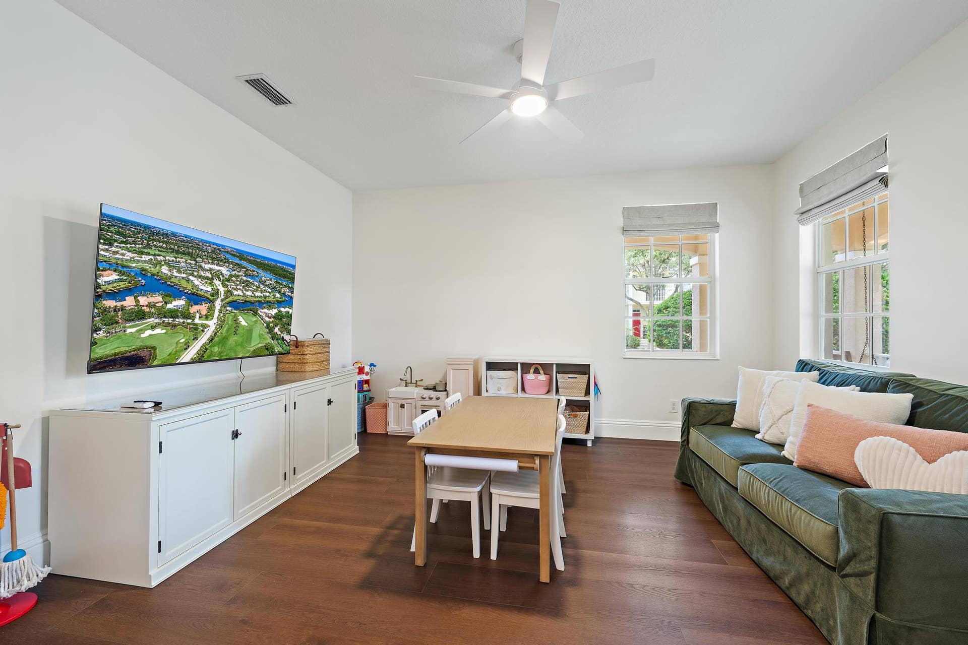 126 PEABODY Drive, Jupiter, FL 33458 126 Peabody Dr-5