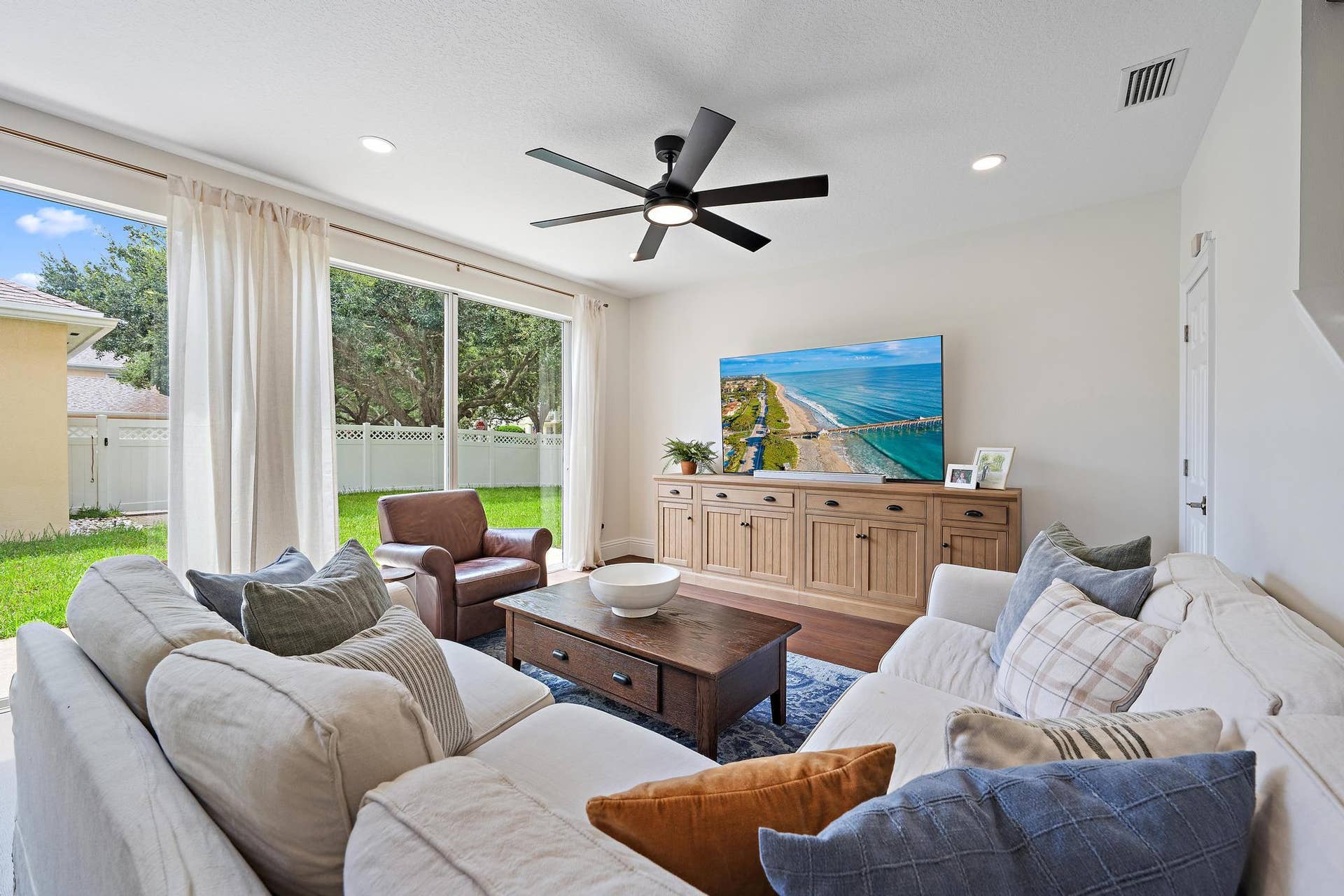 126 PEABODY Drive, Jupiter, FL 33458 126 Peabody Dr-9