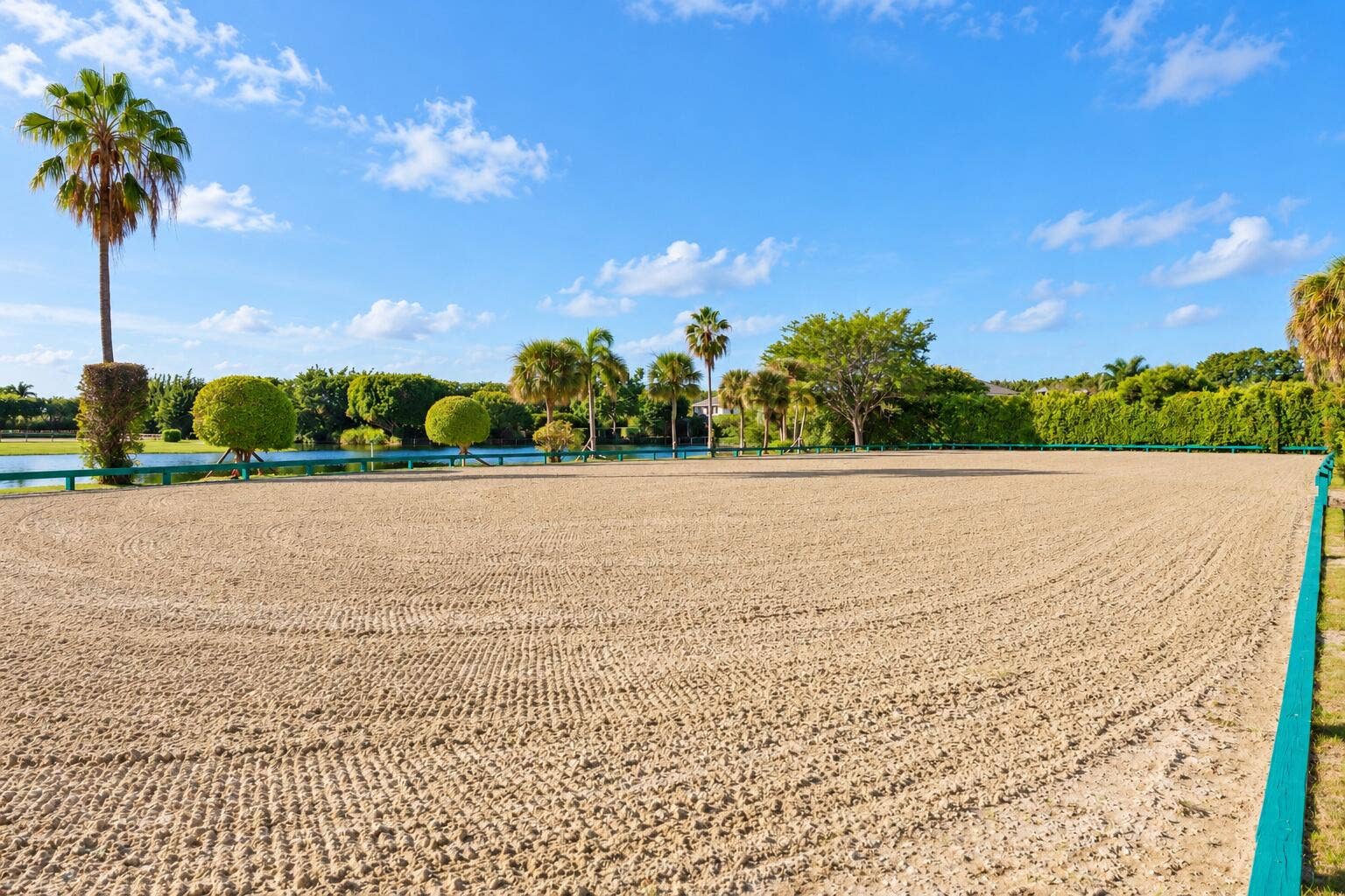 3206 OLDE HAMPTON Drive, Wellington, FL 33414 F1032F5C-1C0A-40E3-B23A-0857FBB7F28B