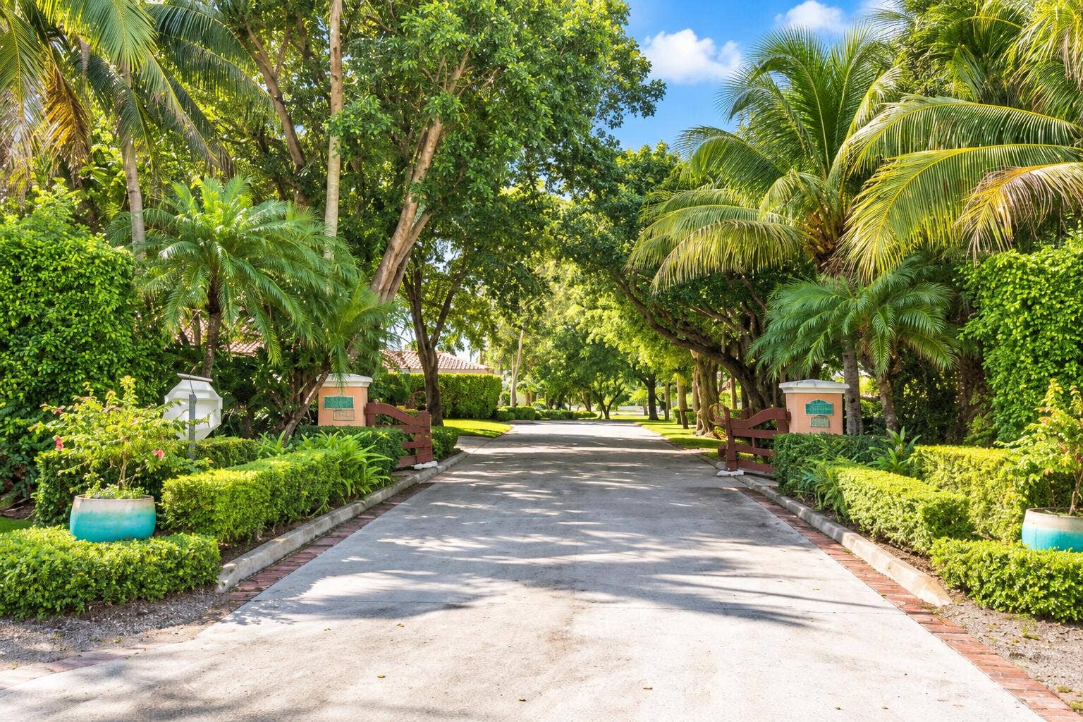 3206 OLDE HAMPTON Drive, Wellington, FL 33414 2B0B4F71-2FC1-4B83-B829-86D545B79004