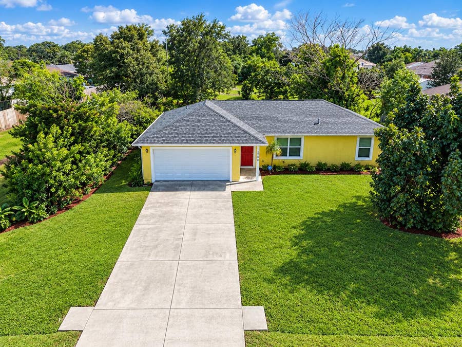 Property photo for 120 SW BRANDON Avenue, Port St Lucie, FL