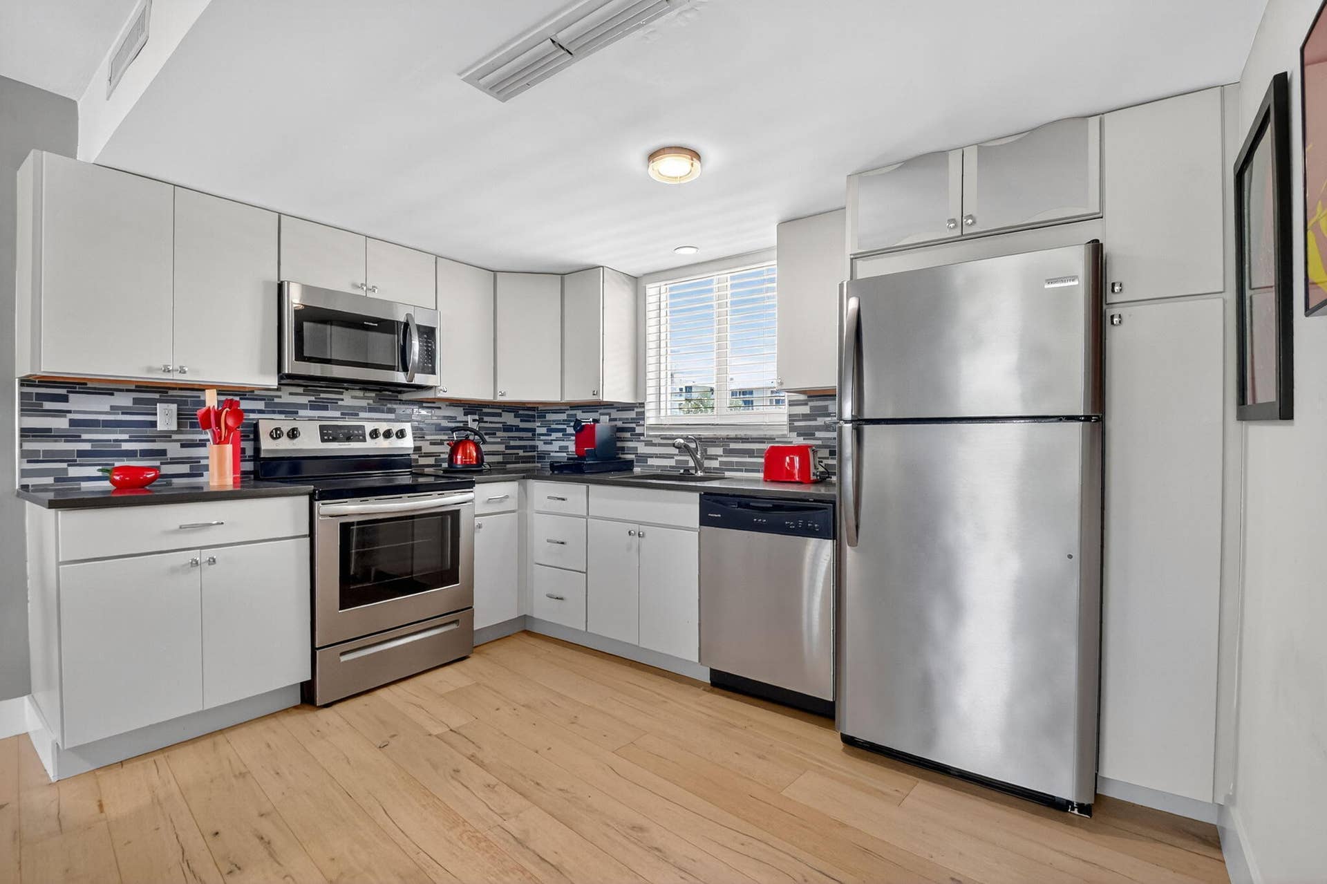 2505 S Ocean Boulevard, #305, Palm Beach, Palm Beach, FL 33480 9-web-or-mls-DSC_9050