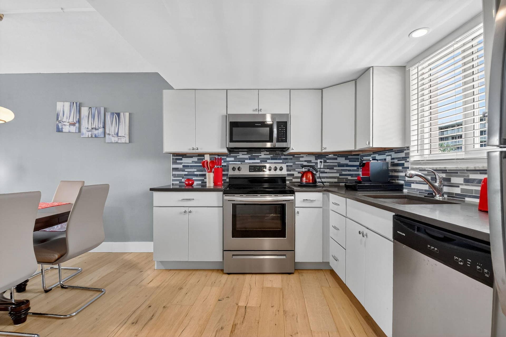 2505 S Ocean Boulevard, #305, Palm Beach, Palm Beach, FL 33480 10-web-or-mls-DSC_9059