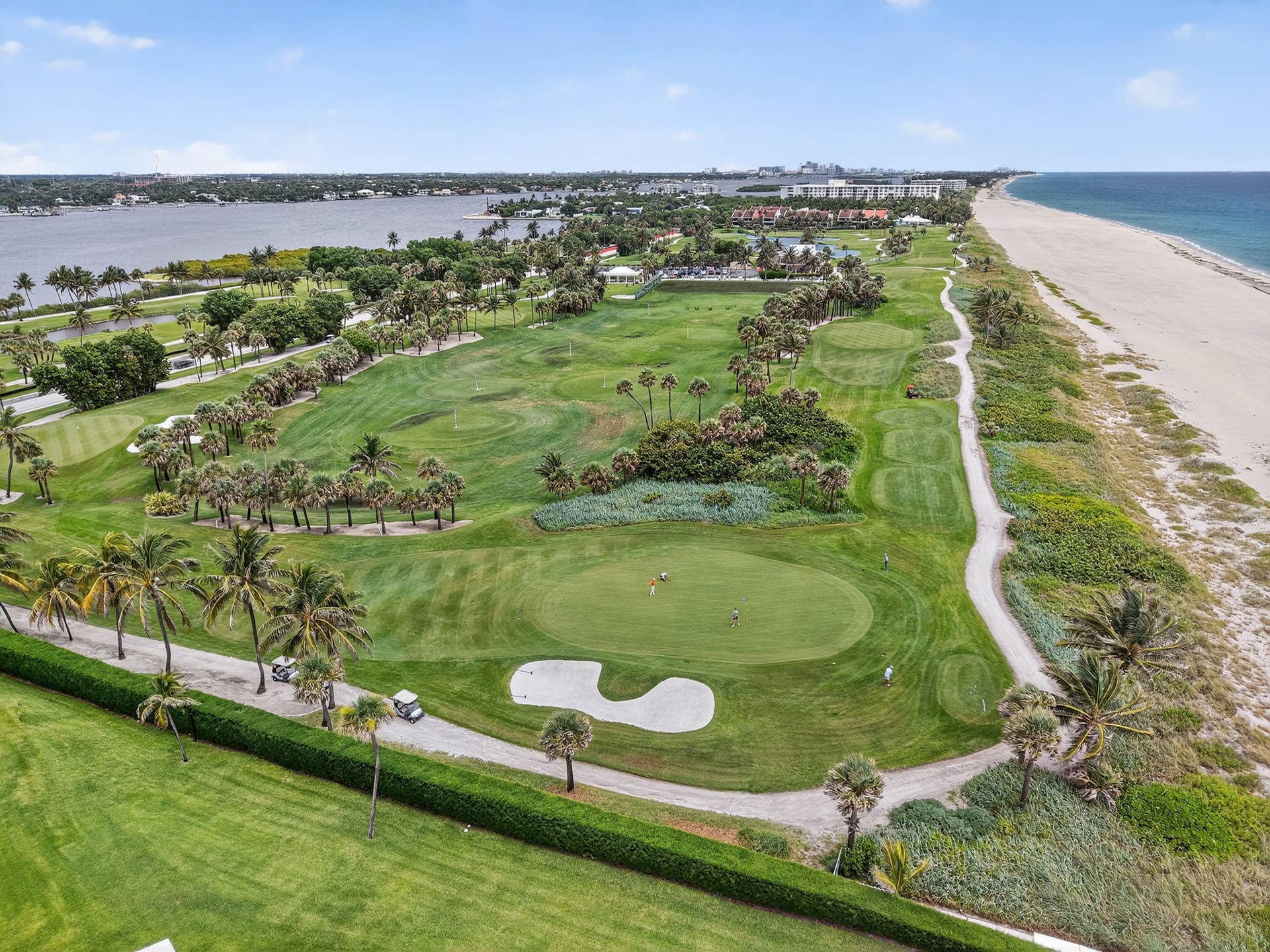 2505 S Ocean Boulevard, #305, Palm Beach, Palm Beach, FL 33480 Palm Beach Golf Course