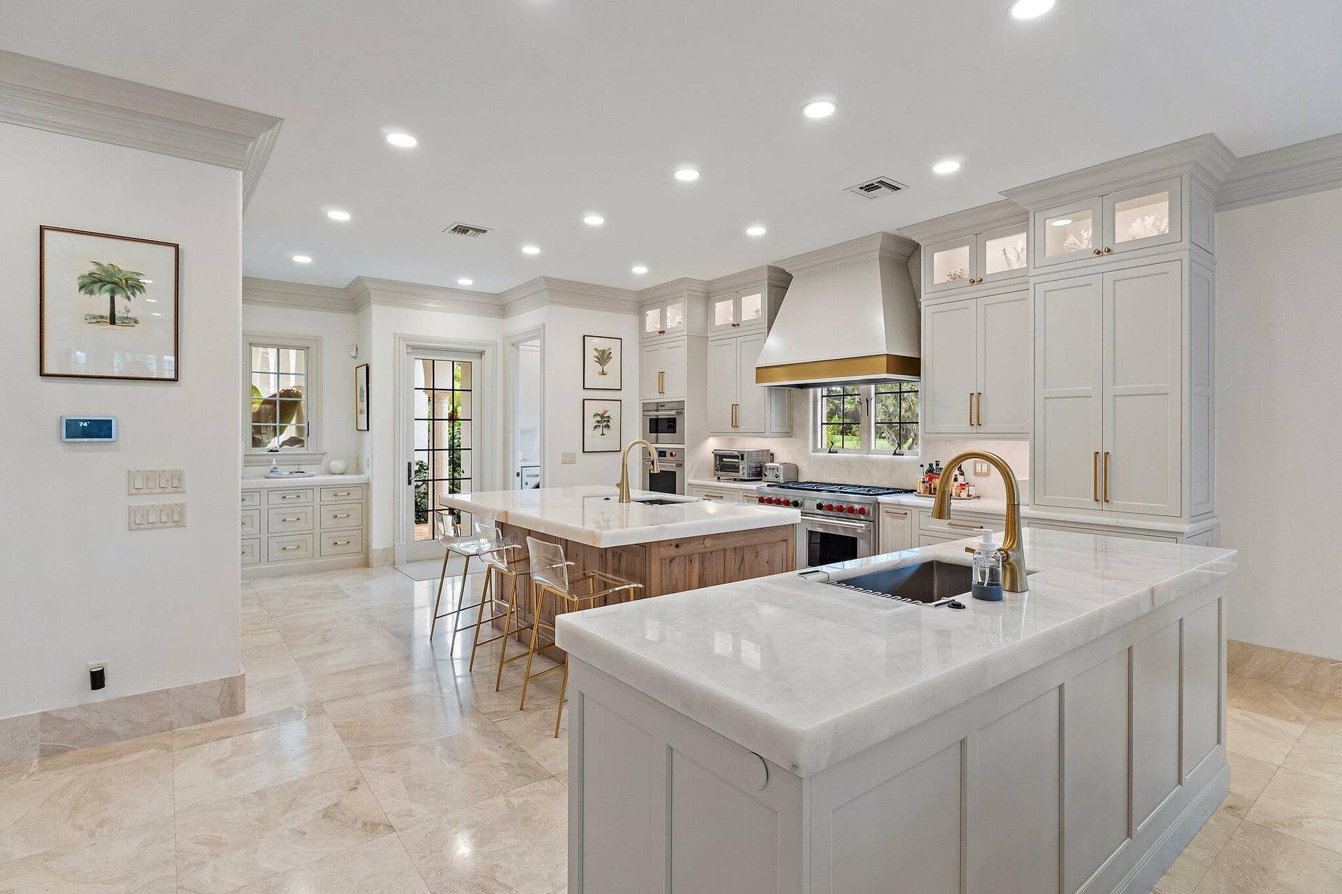 14898 PALMWOOD Road, Palm Beach Gardens, FL 33410 Kitchen